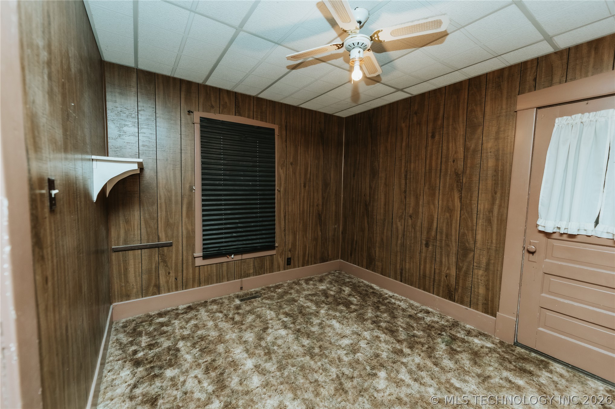 907 5th Street Property Photo 16