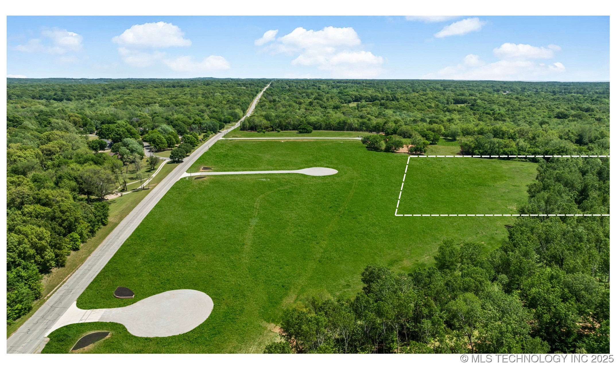 14219 S 198th Avenue E Property Photo 3