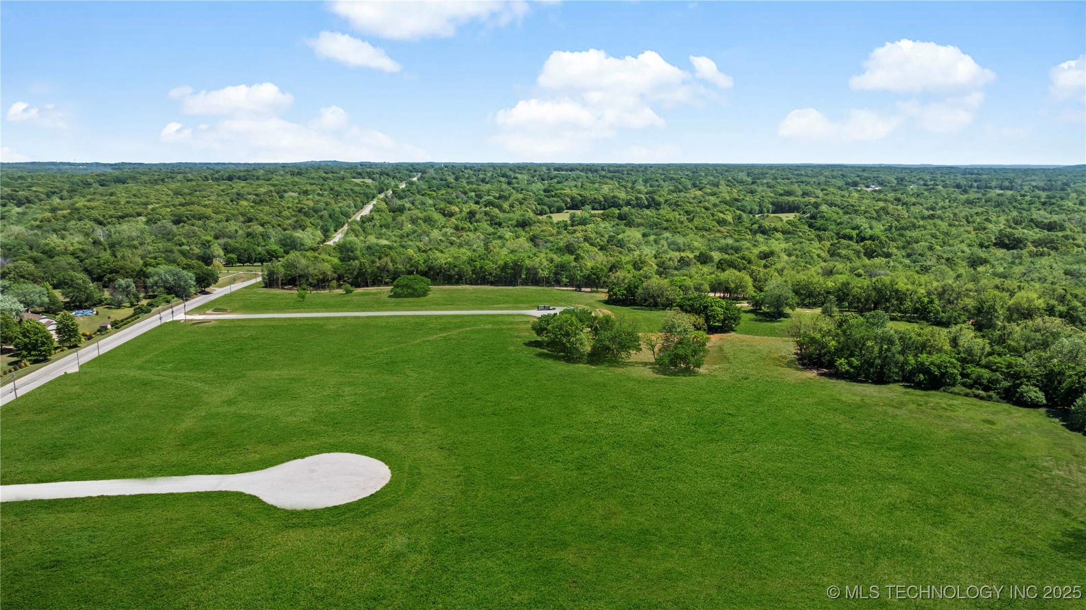 14219 S 198th Avenue E Property Photo 8