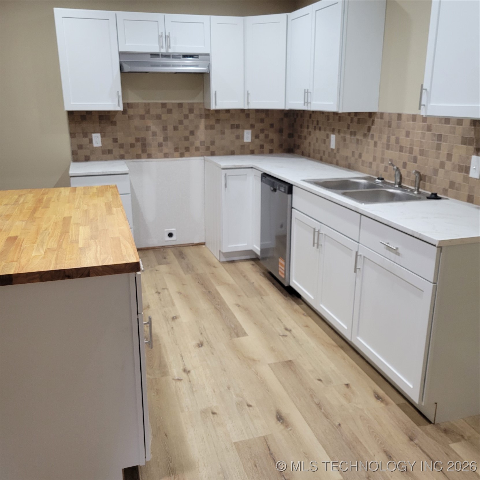 511 S State Street Property Photo 5