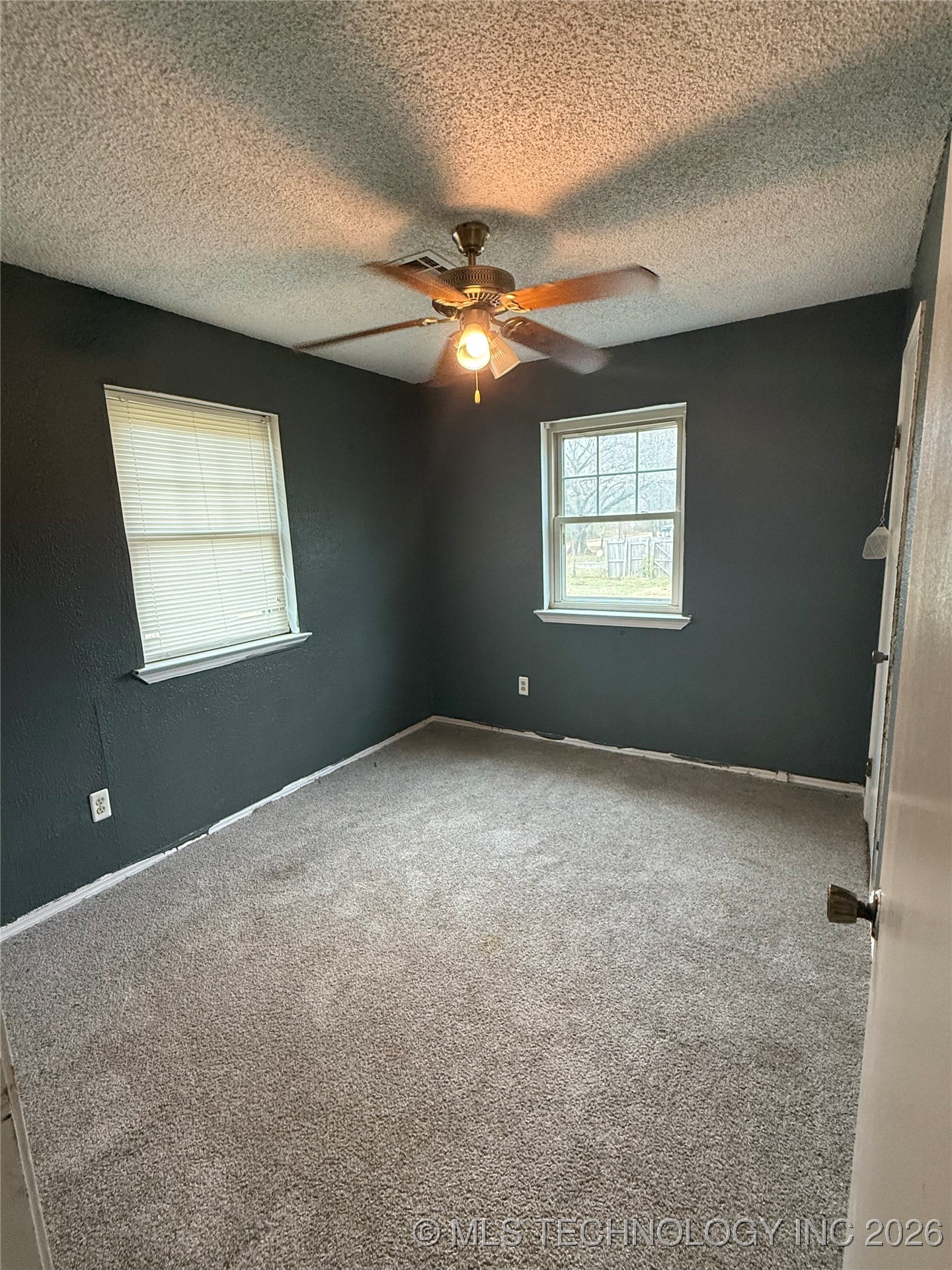 3810 N Truett Lane Property Photo 3