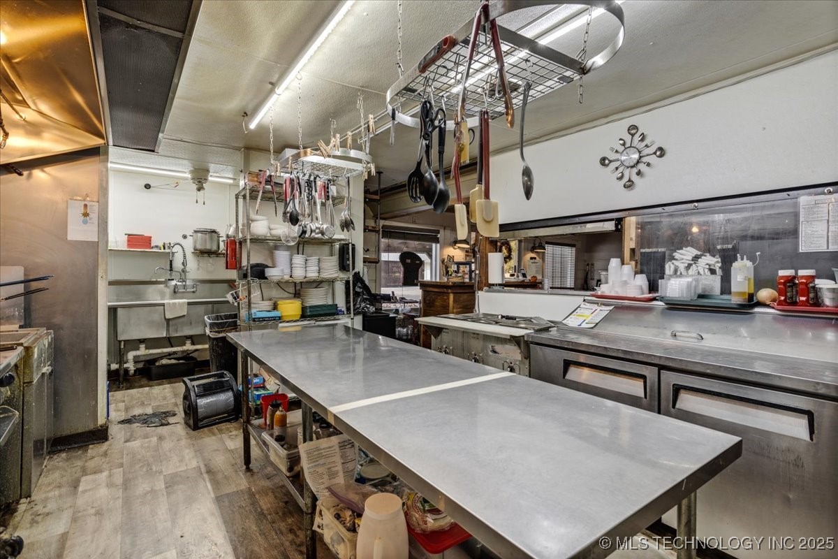 117 S Franklin Street Property Photo 11