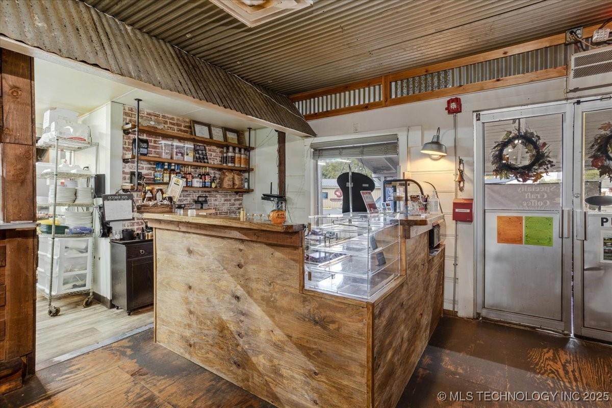 117 S Franklin Street Property Photo 14