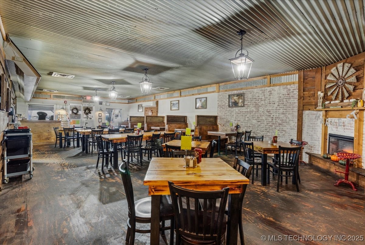 117 S Franklin Street Property Photo 19