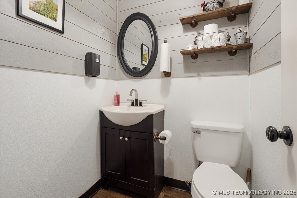 117 S Franklin Street Property Photo 27