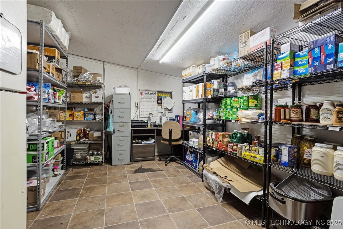 117 S Franklin Street Property Photo 30