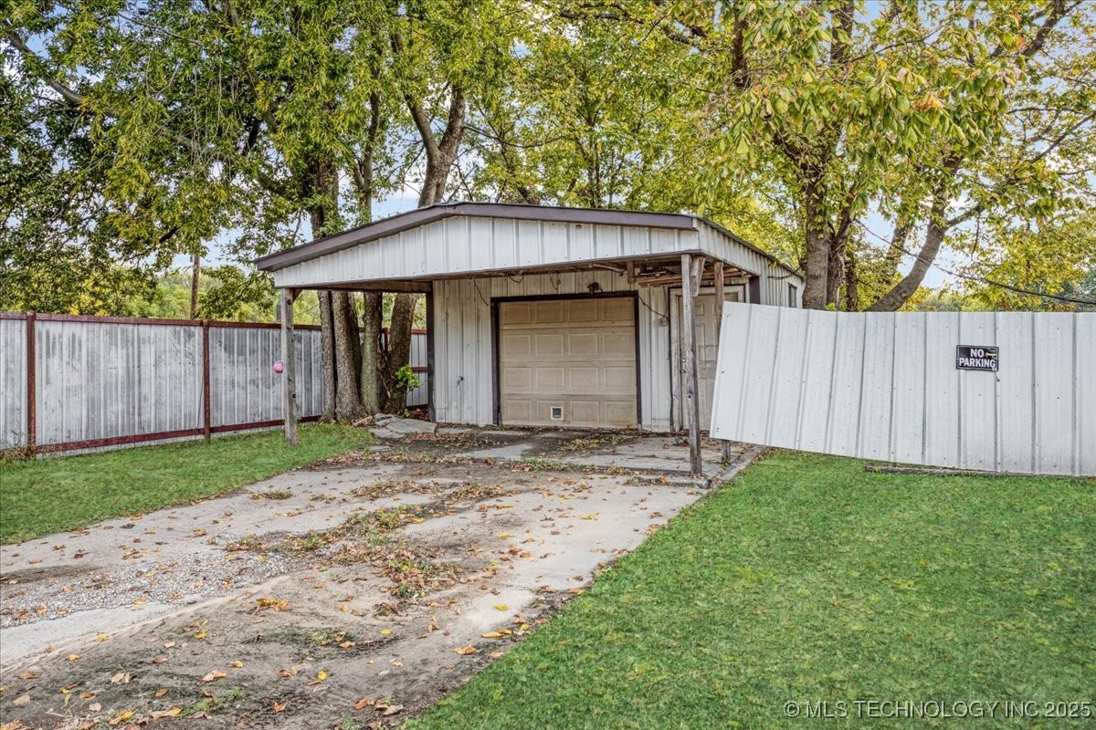 117 S Franklin Street Property Photo 35