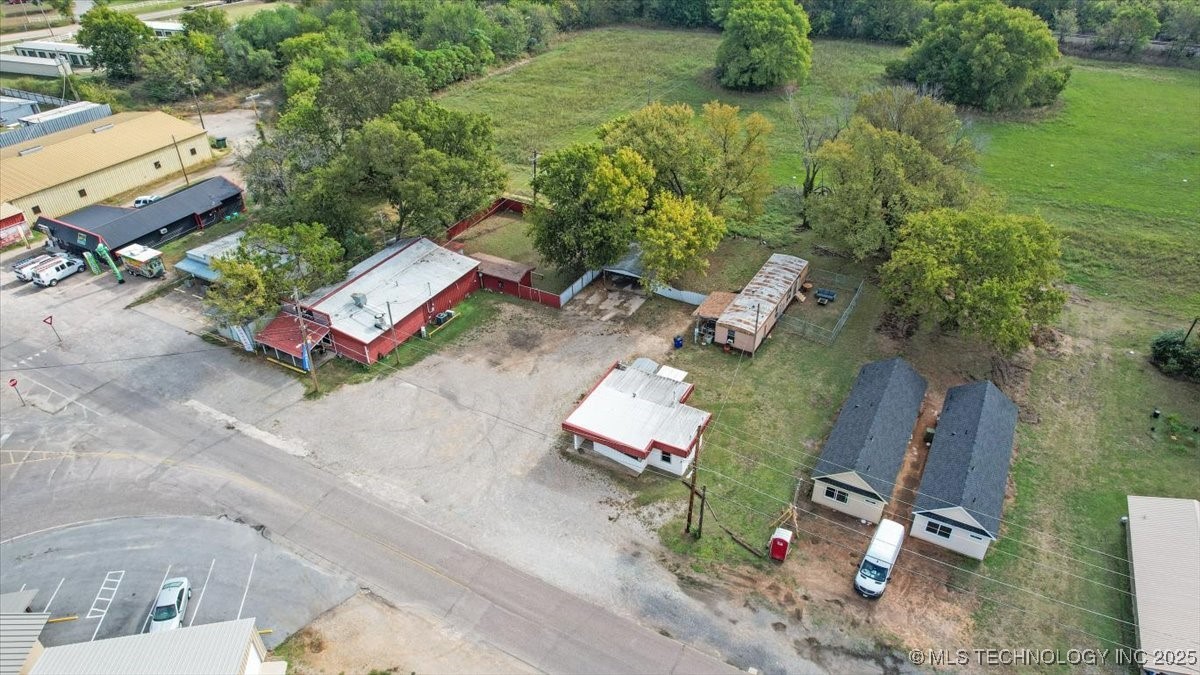 117 S Franklin Street Property Photo 38