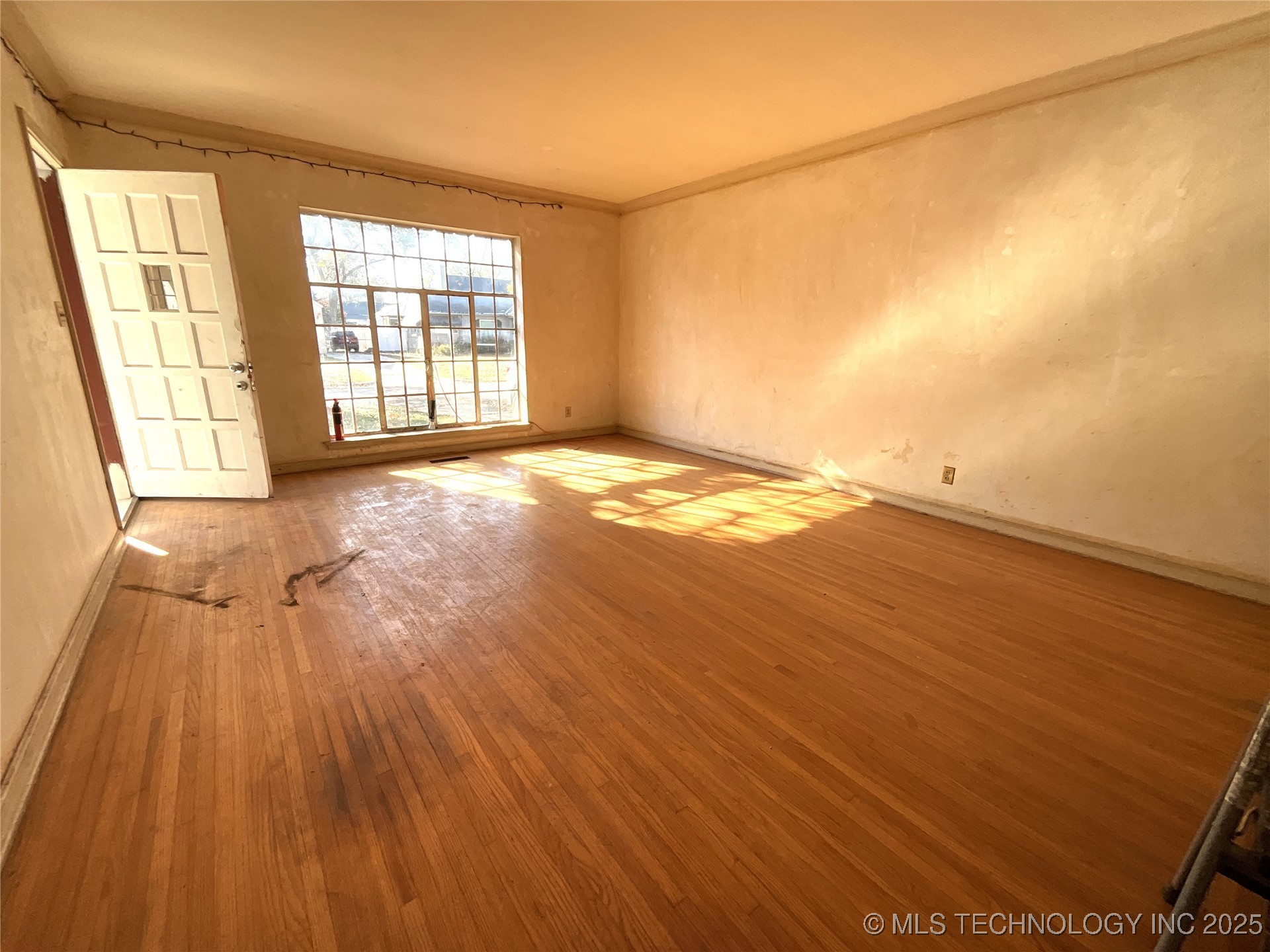 3519 E 21st Place S Property Photo 3