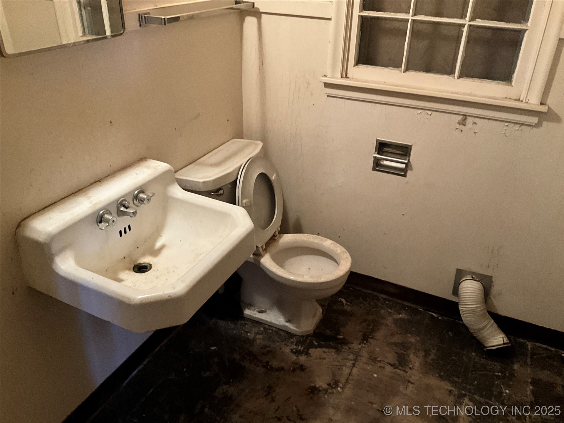 3519 E 21st Place S Property Photo 26