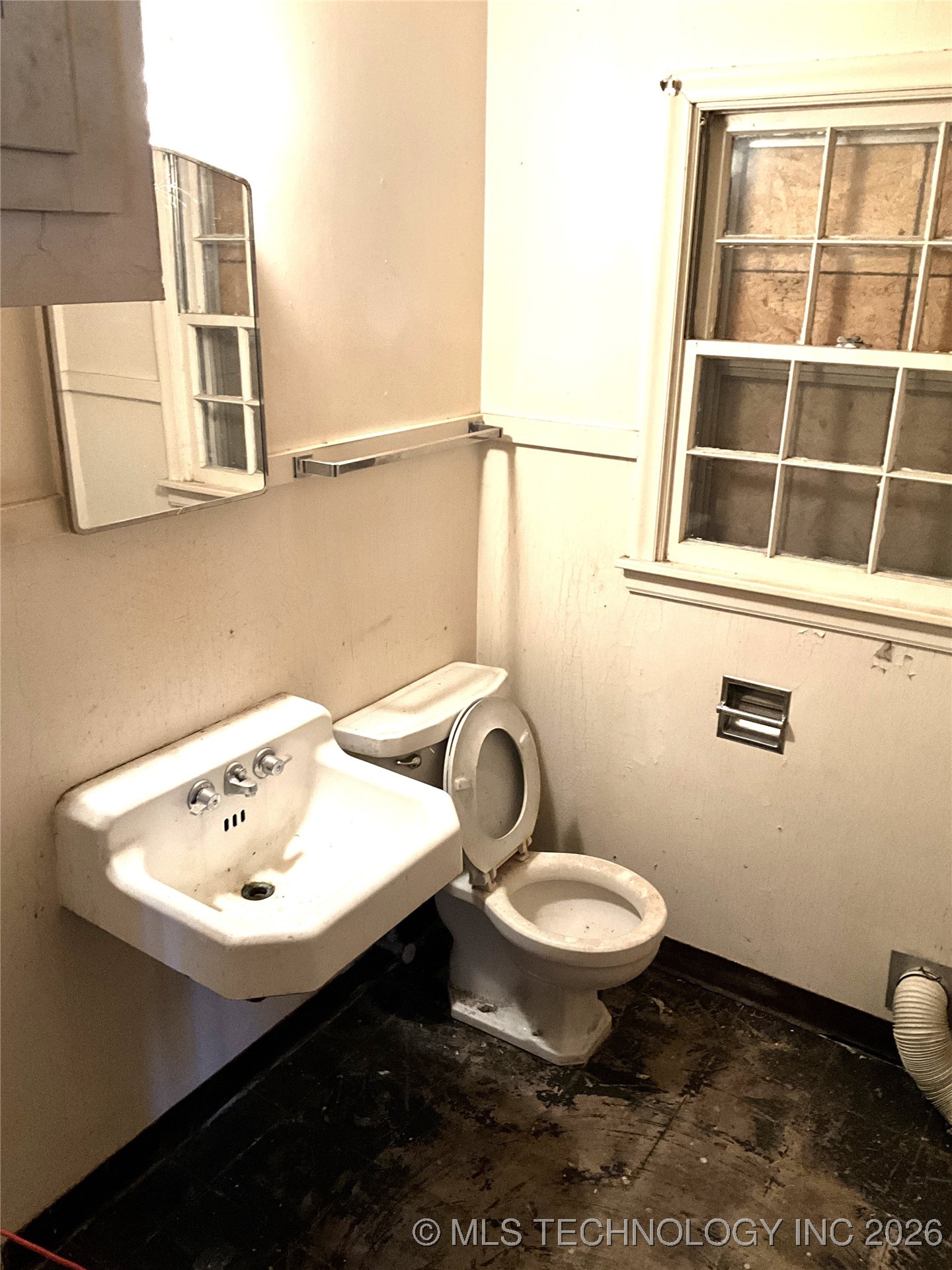 3519 E 21st Place S Property Photo 27