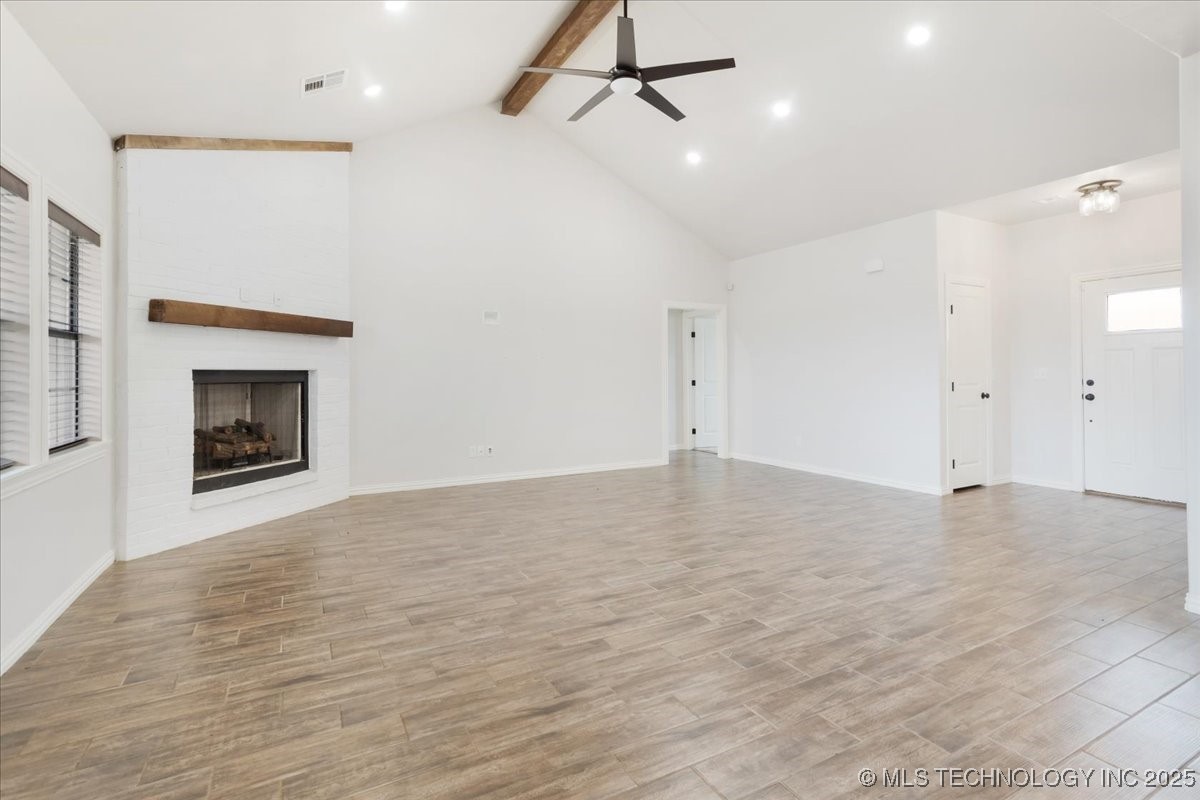 327 Wilson Parkway Property Photo 7