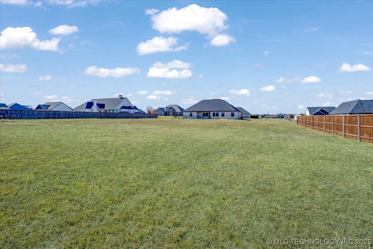 327 Wilson Parkway Property Photo 31