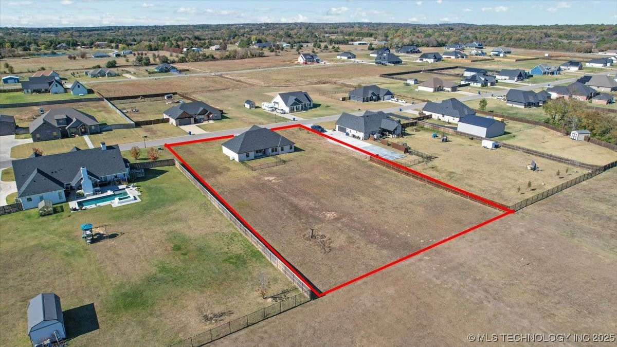 327 Wilson Parkway Property Photo 38