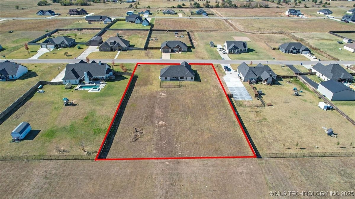 327 Wilson Parkway Property Photo 39