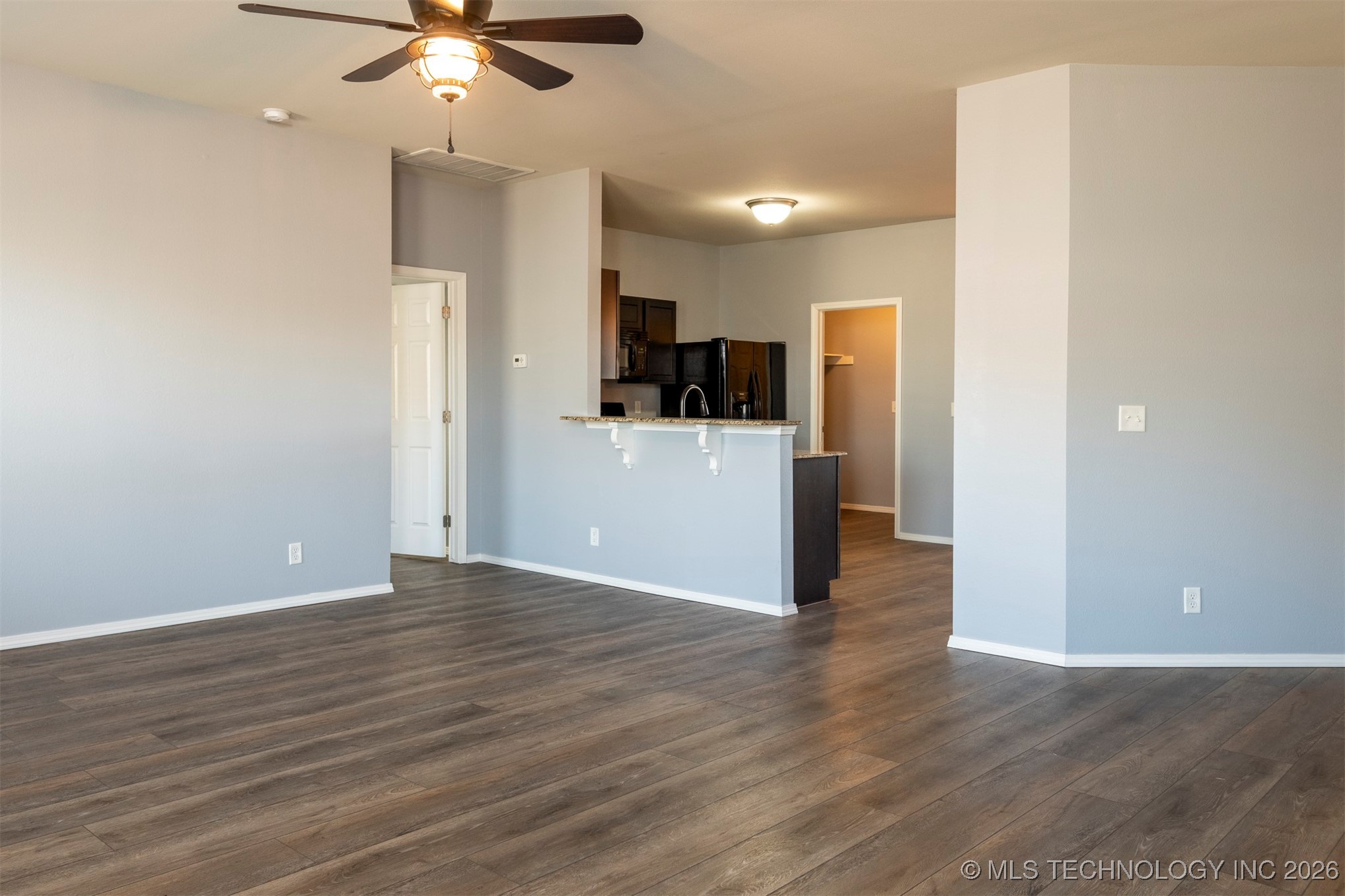 25409 E 93rd Place Property Photo 7