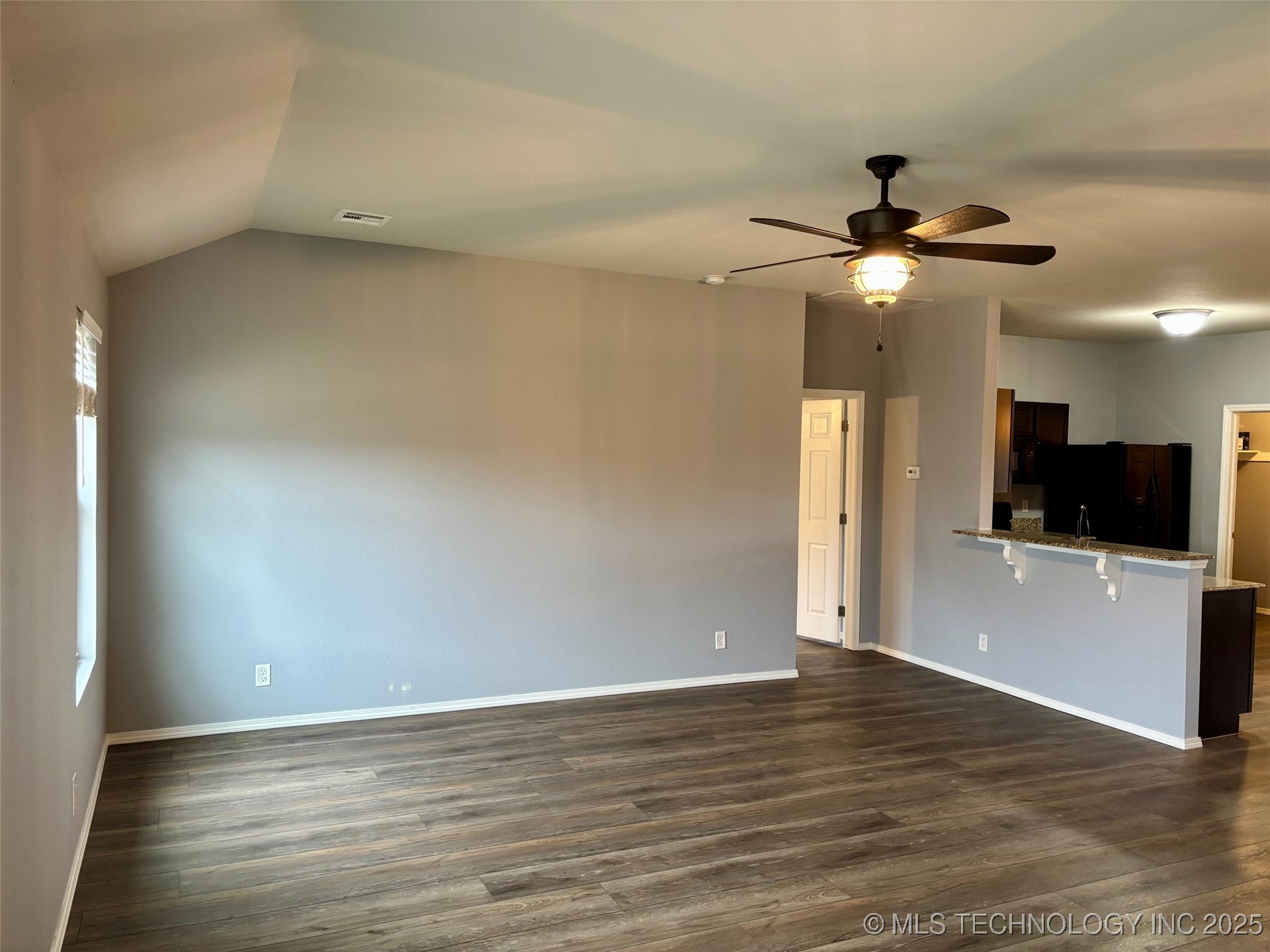 25409 E 93rd Place Property Photo 8