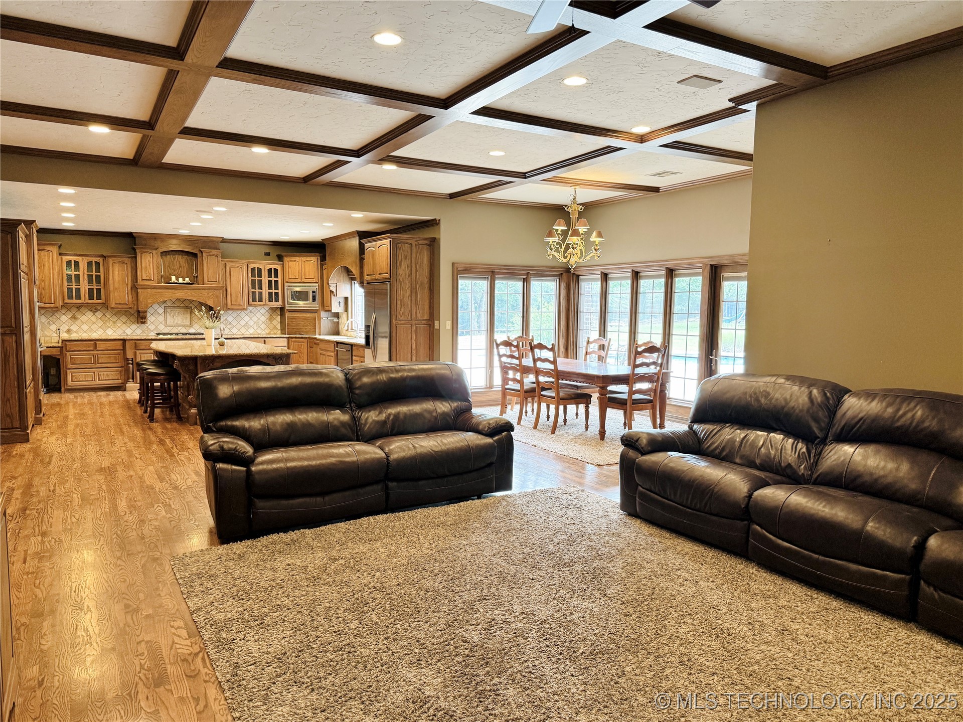 4224 S 69th West Avenue Property Photo 10