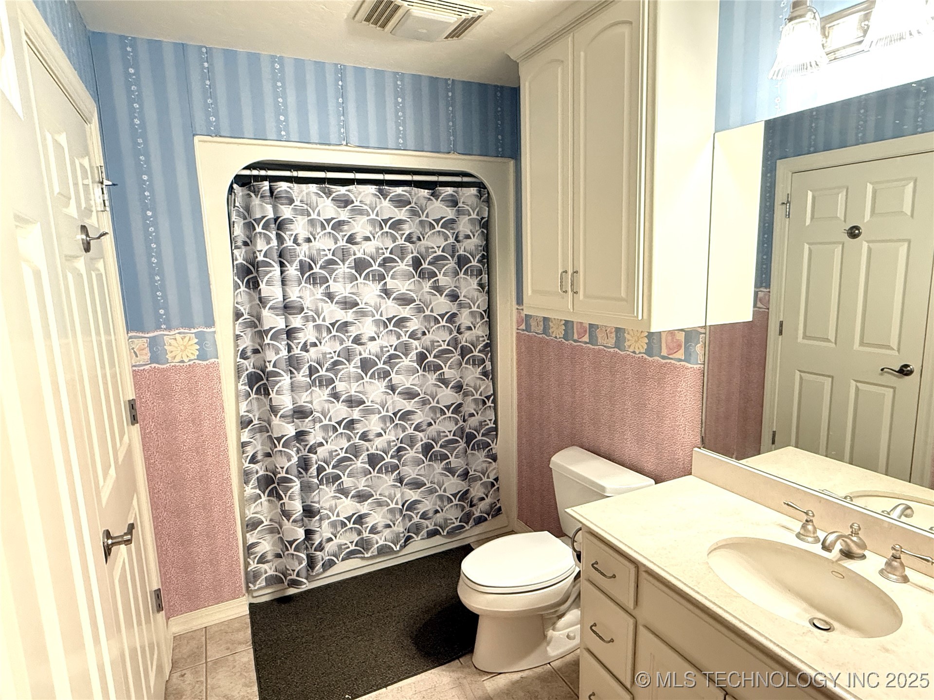 4224 S 69th West Avenue Property Photo 35