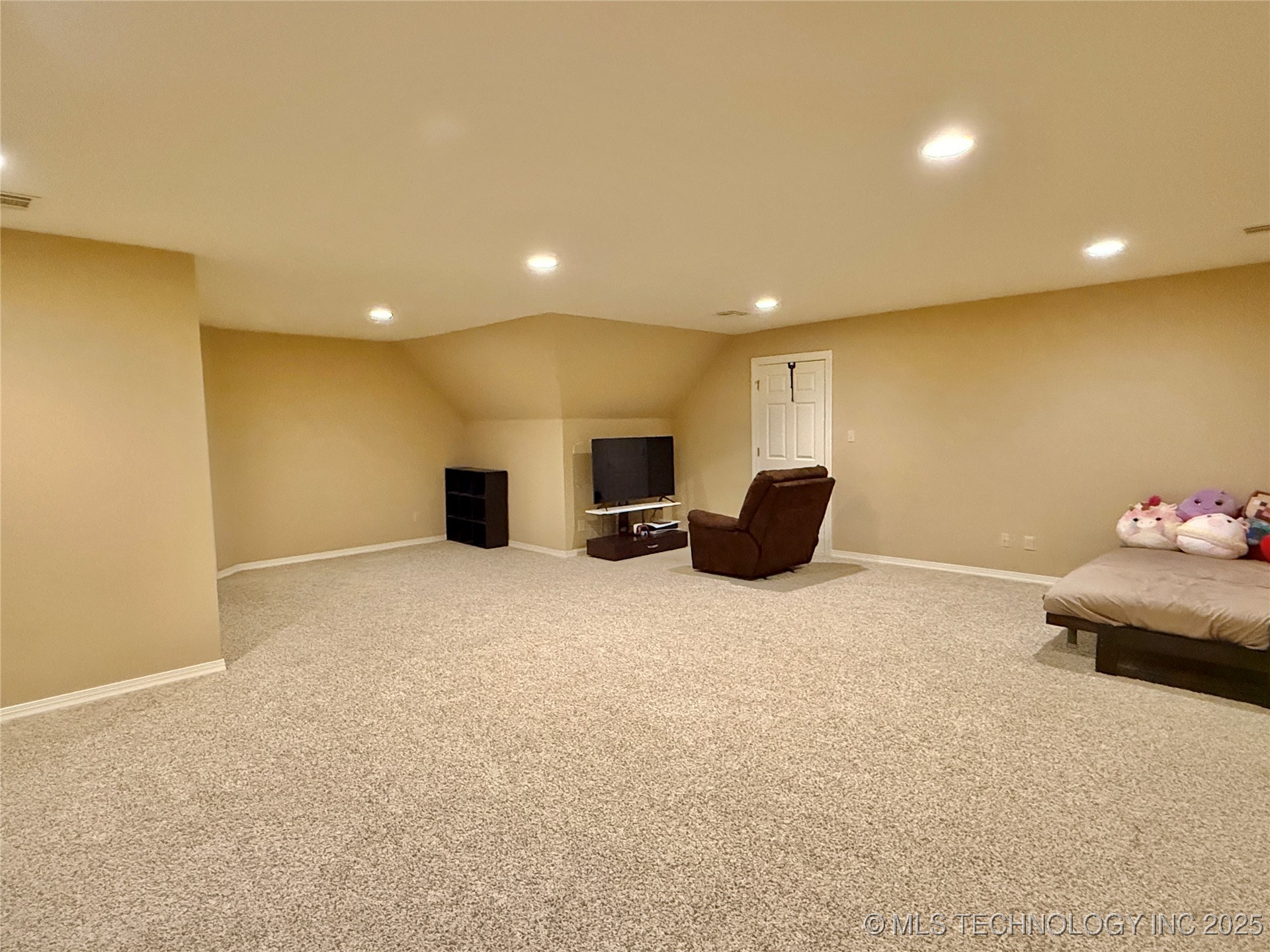 4224 S 69th West Avenue Property Photo 37