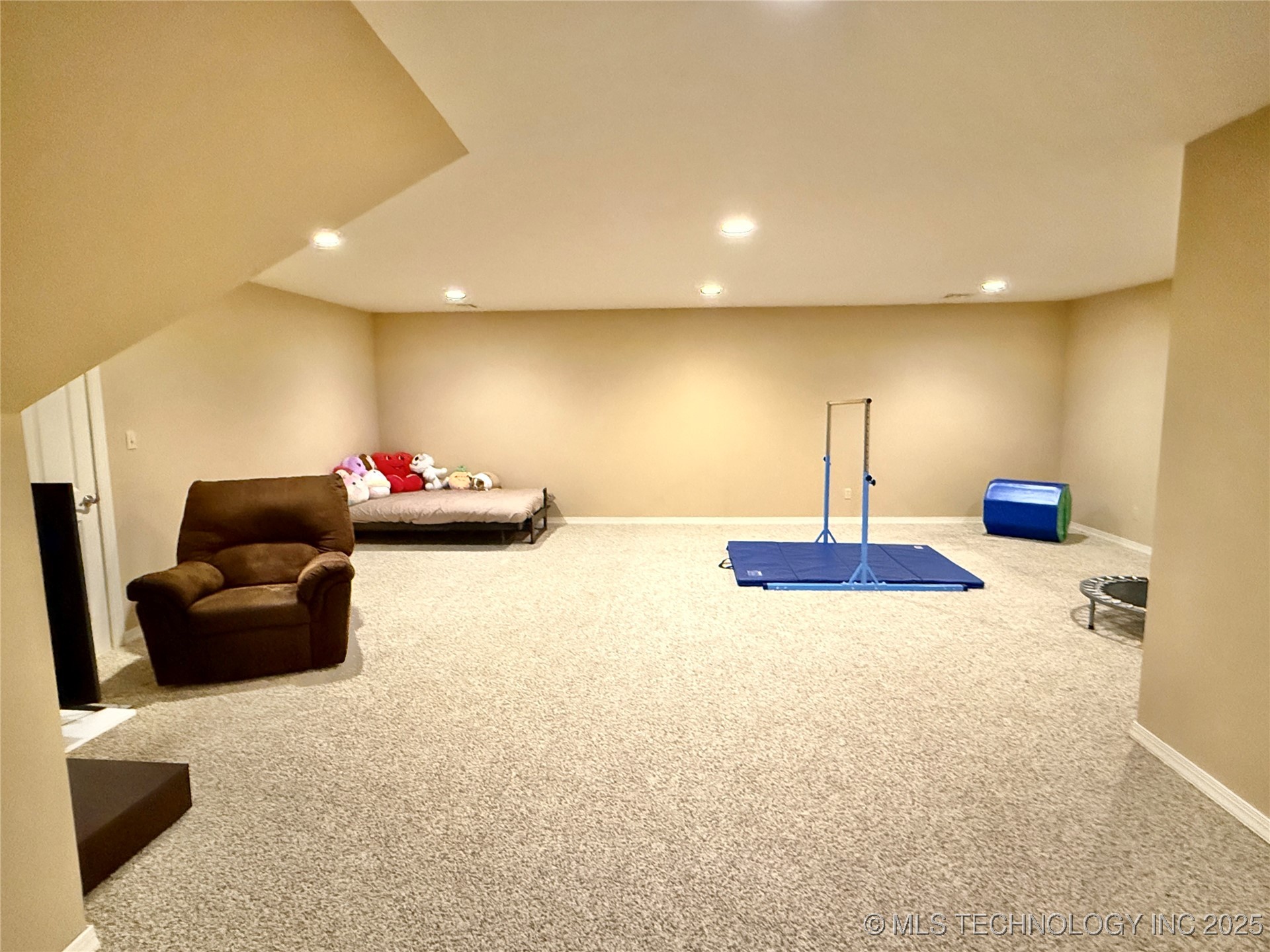 4224 S 69th West Avenue Property Photo 38