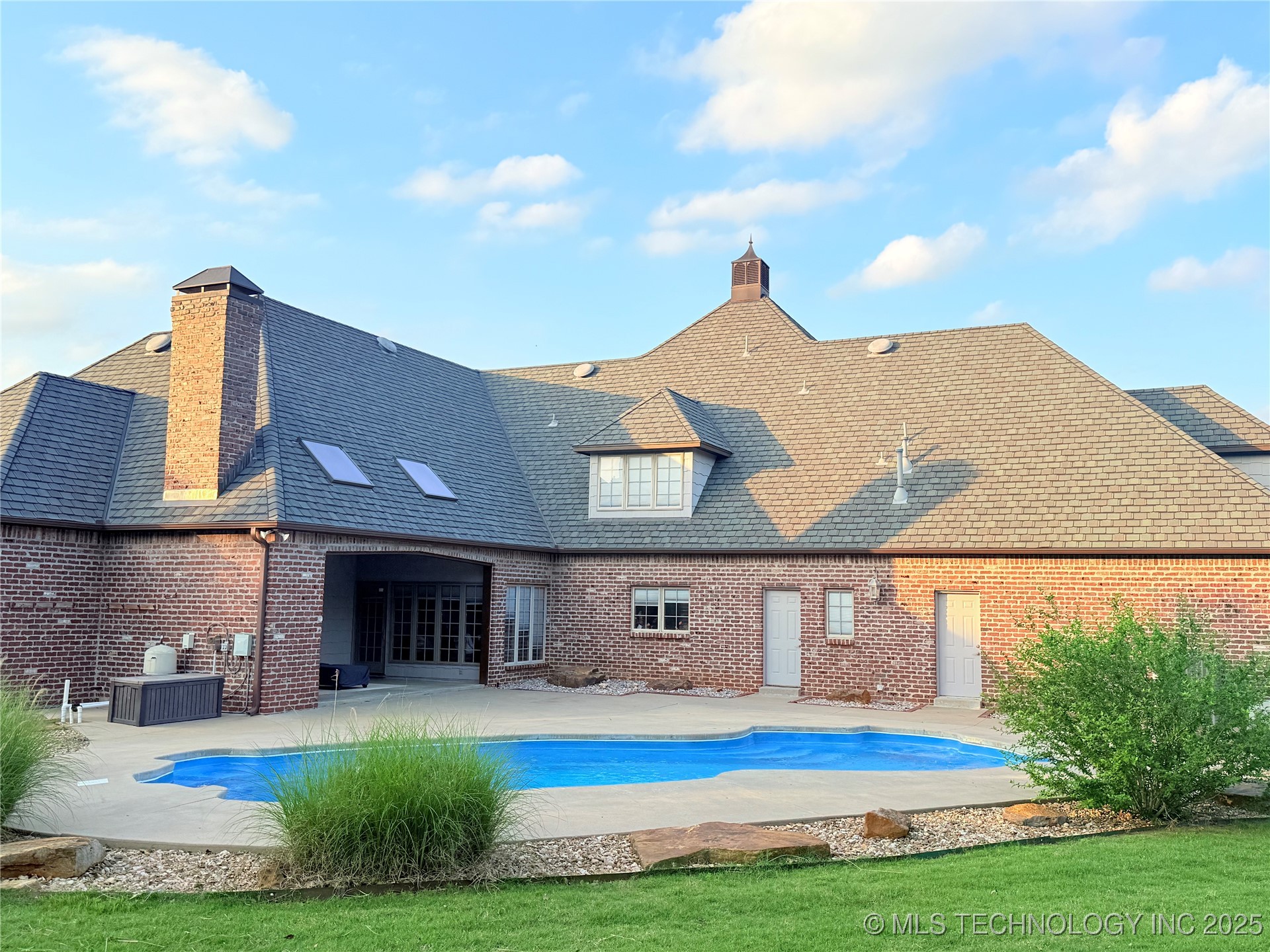 4224 S 69th West Avenue Property Photo 43