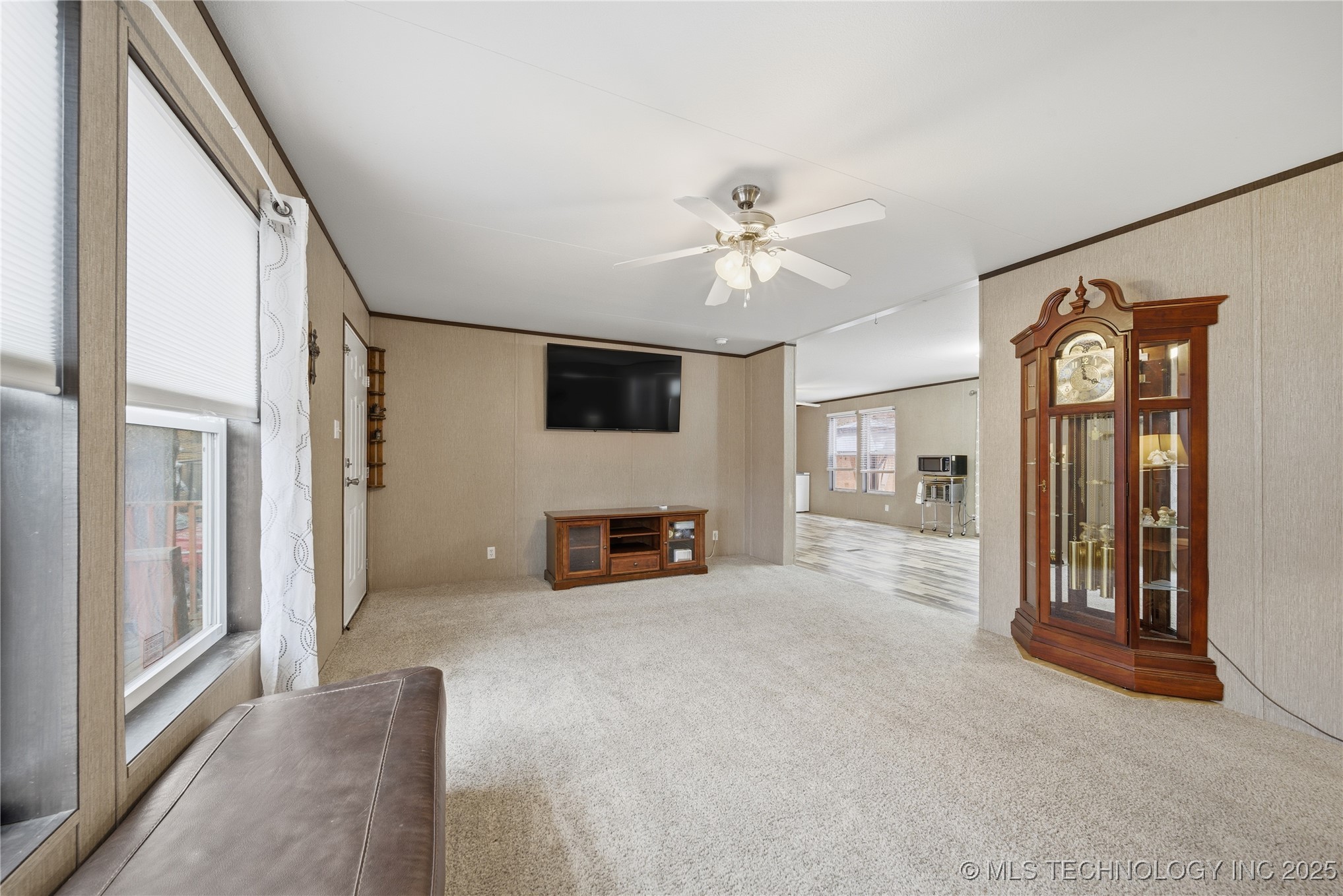 15975 S 187th West Avenue Property Photo 6