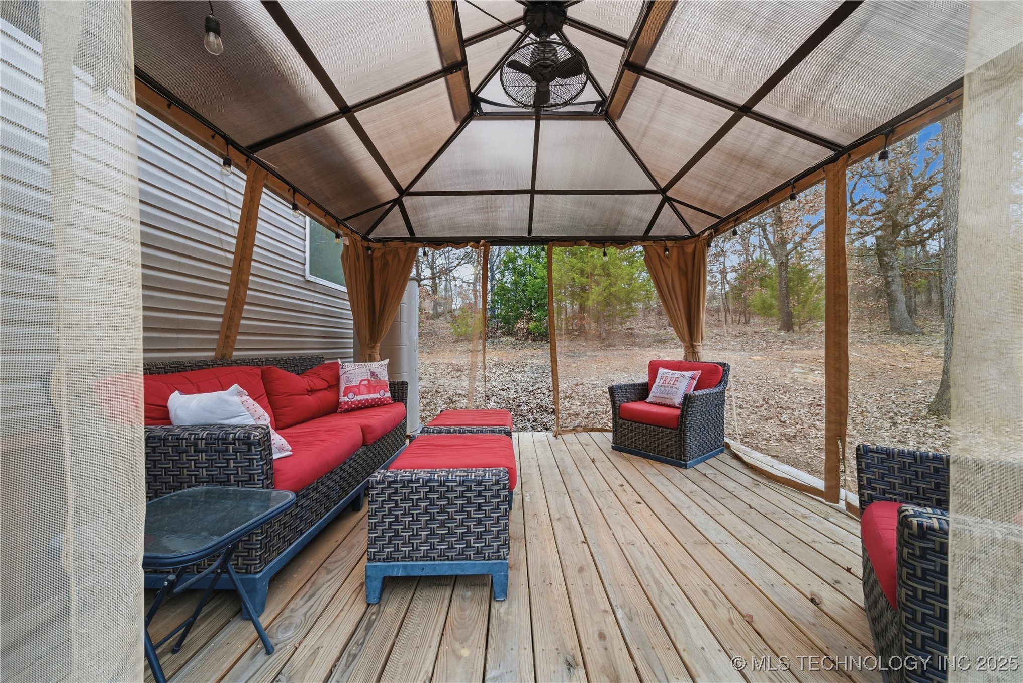 15975 S 187th West Avenue Property Photo 28