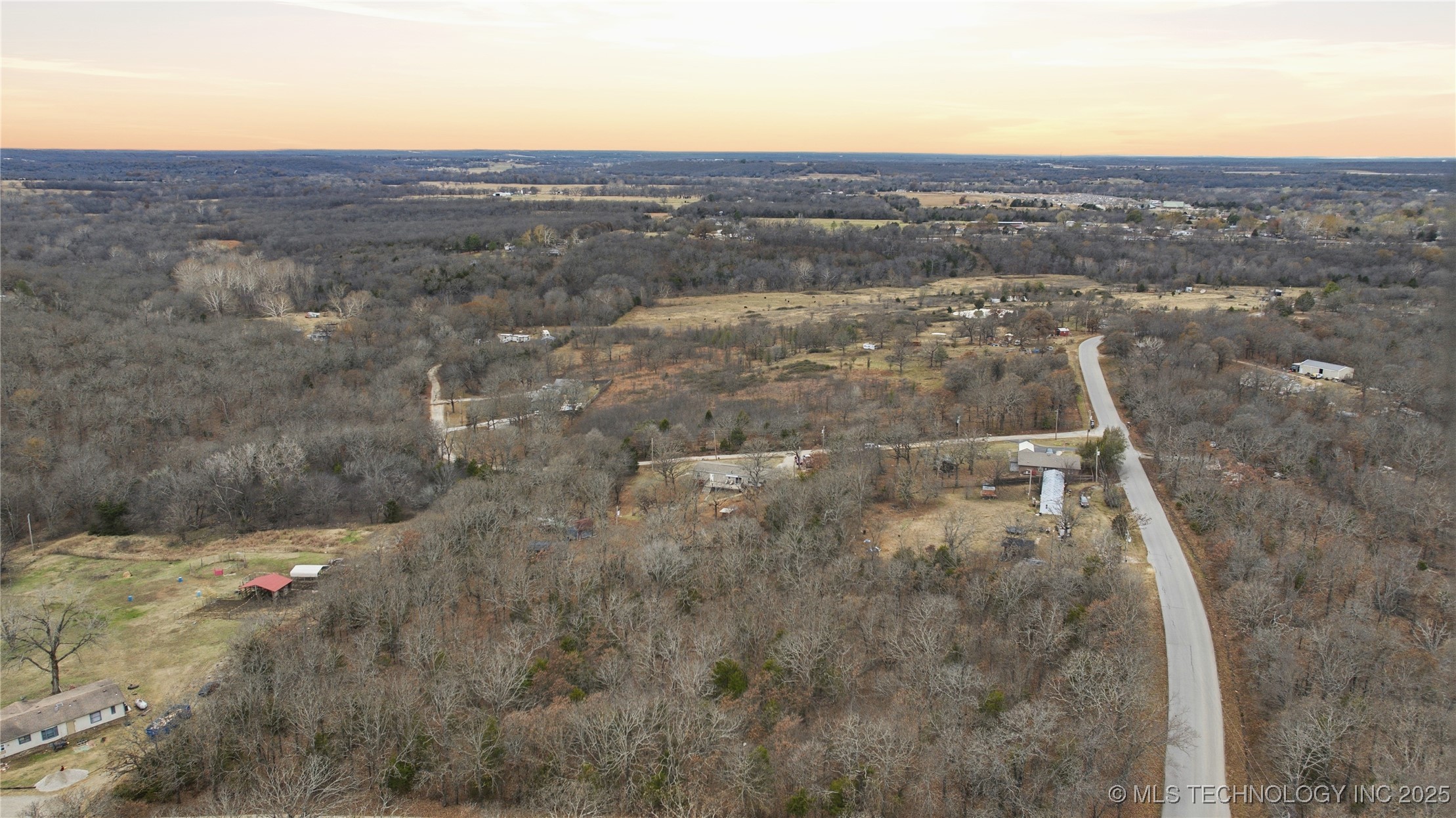 15975 S 187th West Avenue Property Photo 34