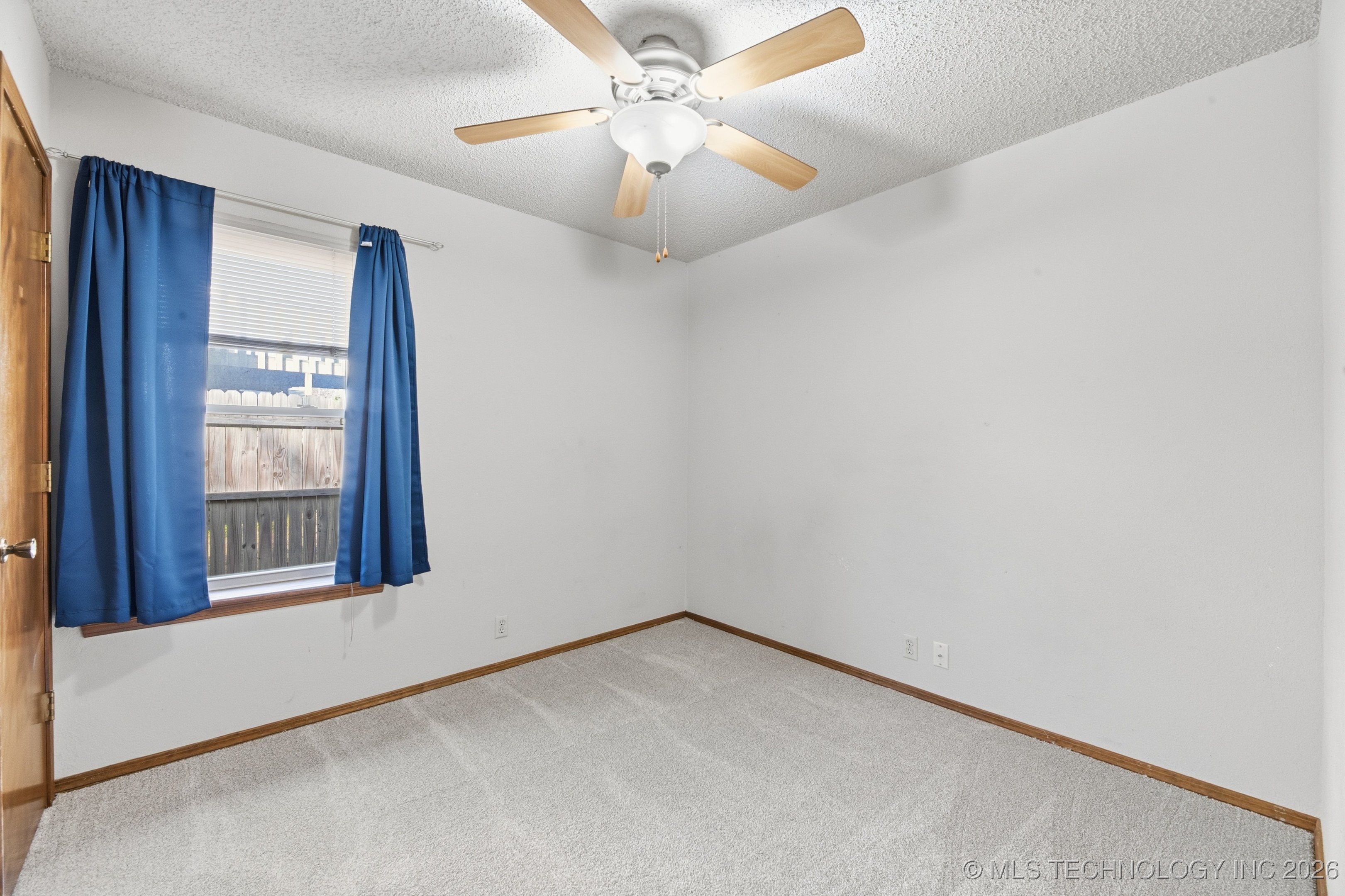 11201 E 98th Street North Property Photo 21