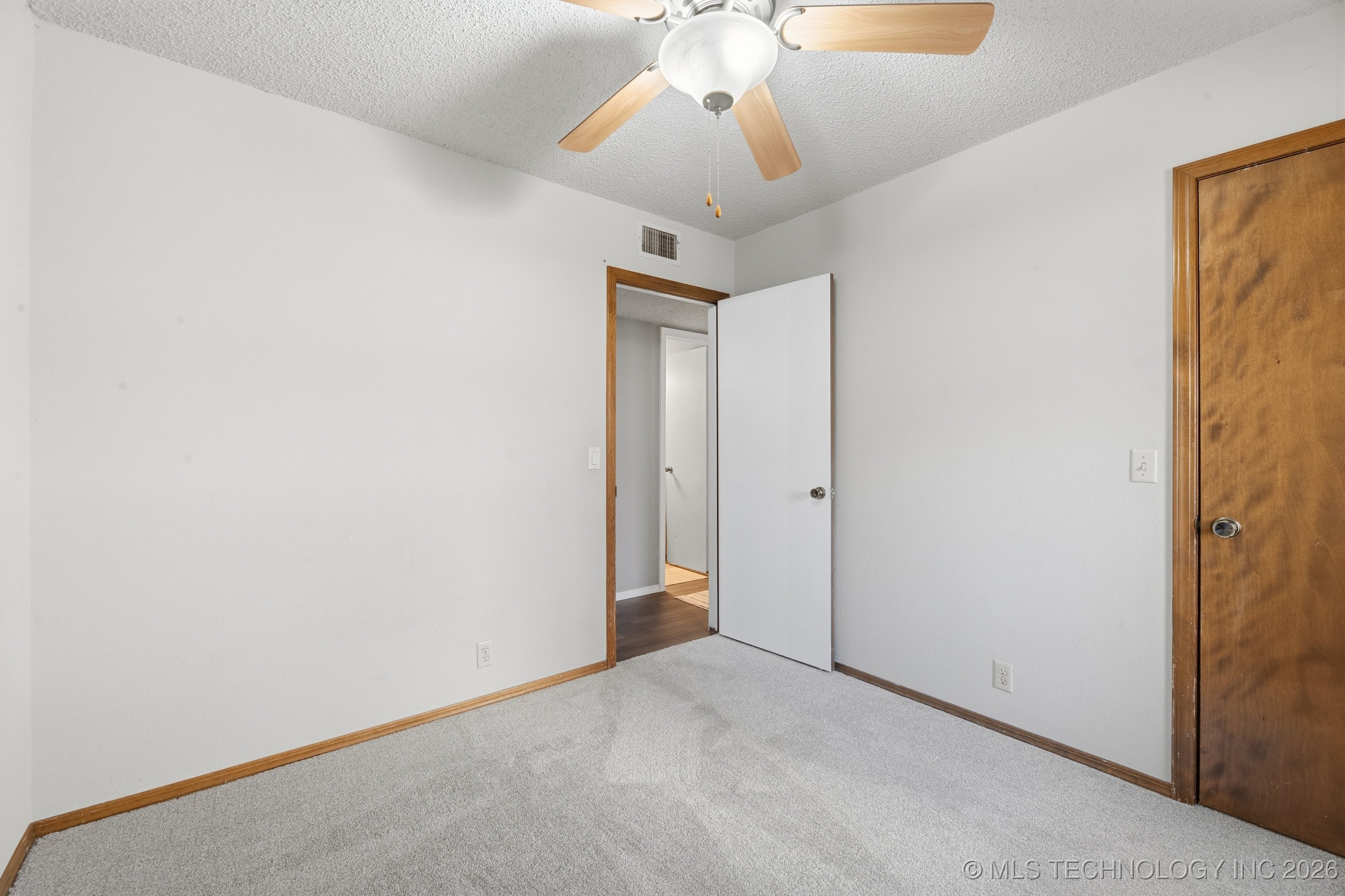 11201 E 98th Street North Property Photo 22