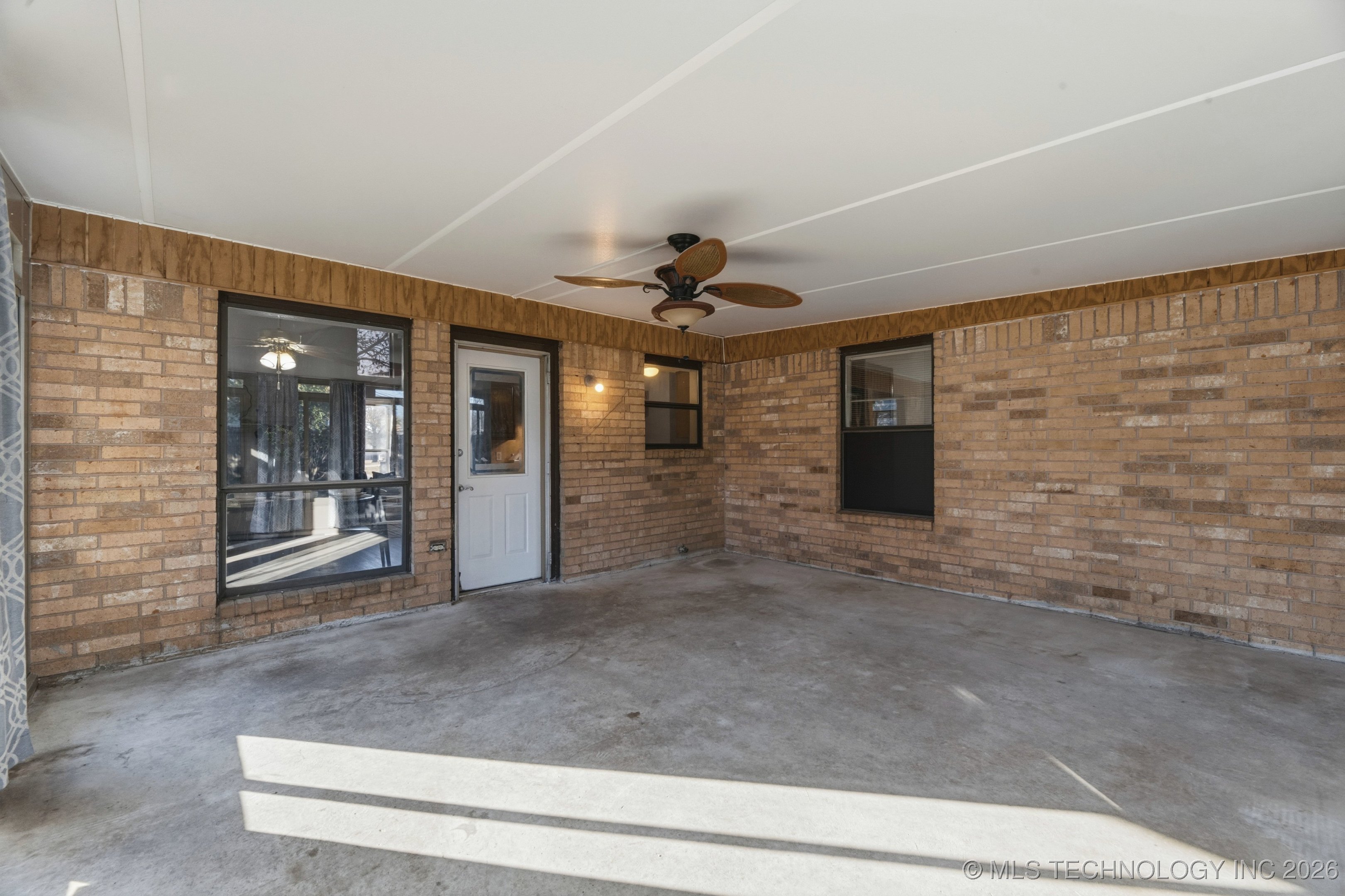 11201 E 98th Street North Property Photo 23