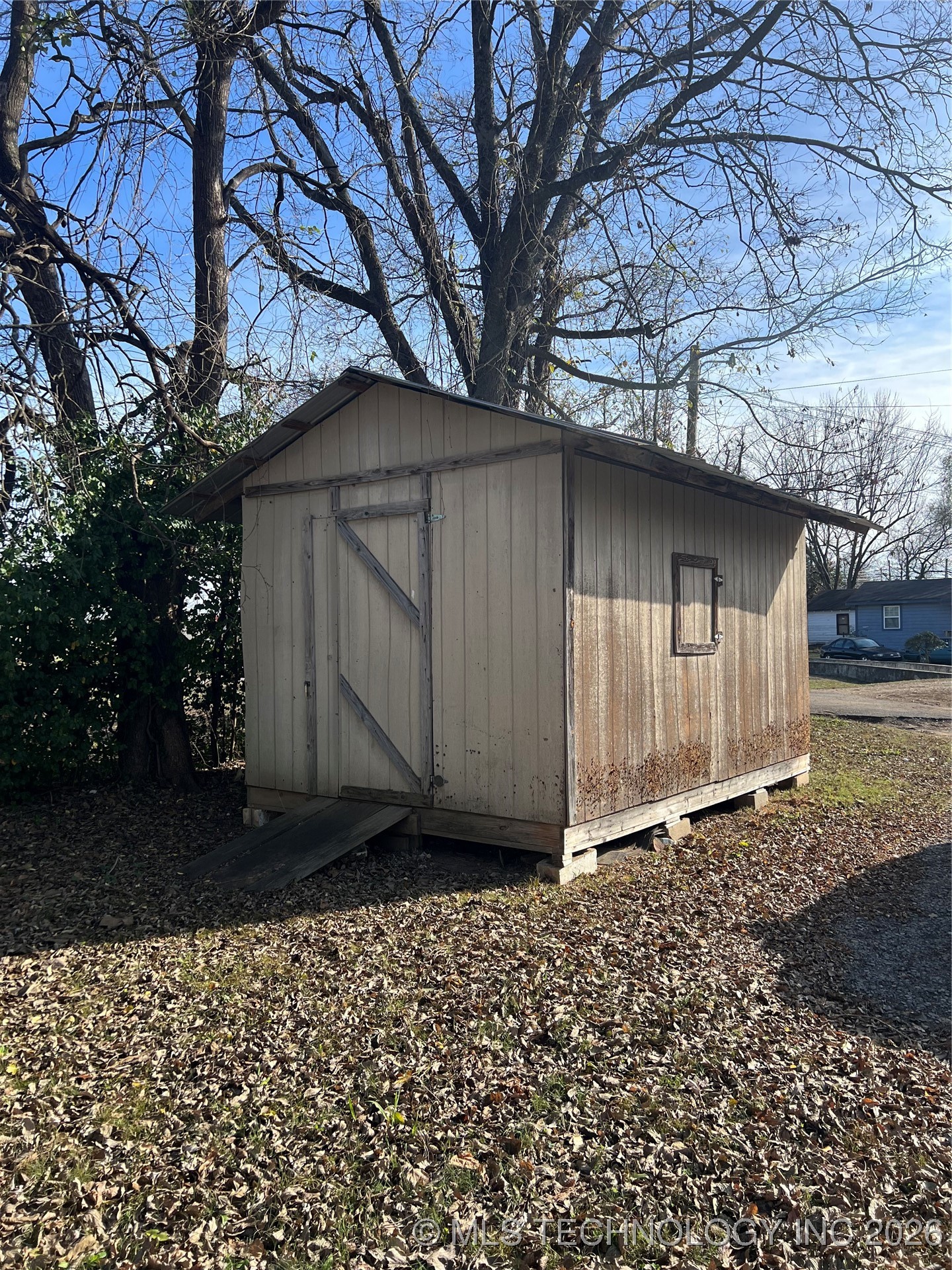 317 W Cedar Street Property Photo 2