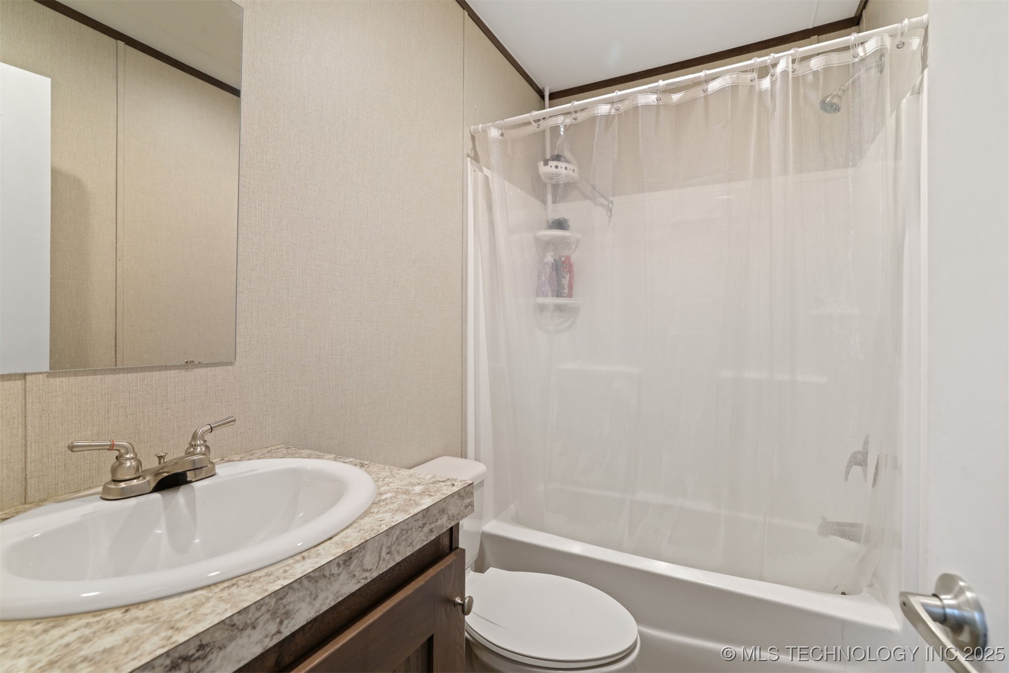 309 N 3rd Property Photo 8