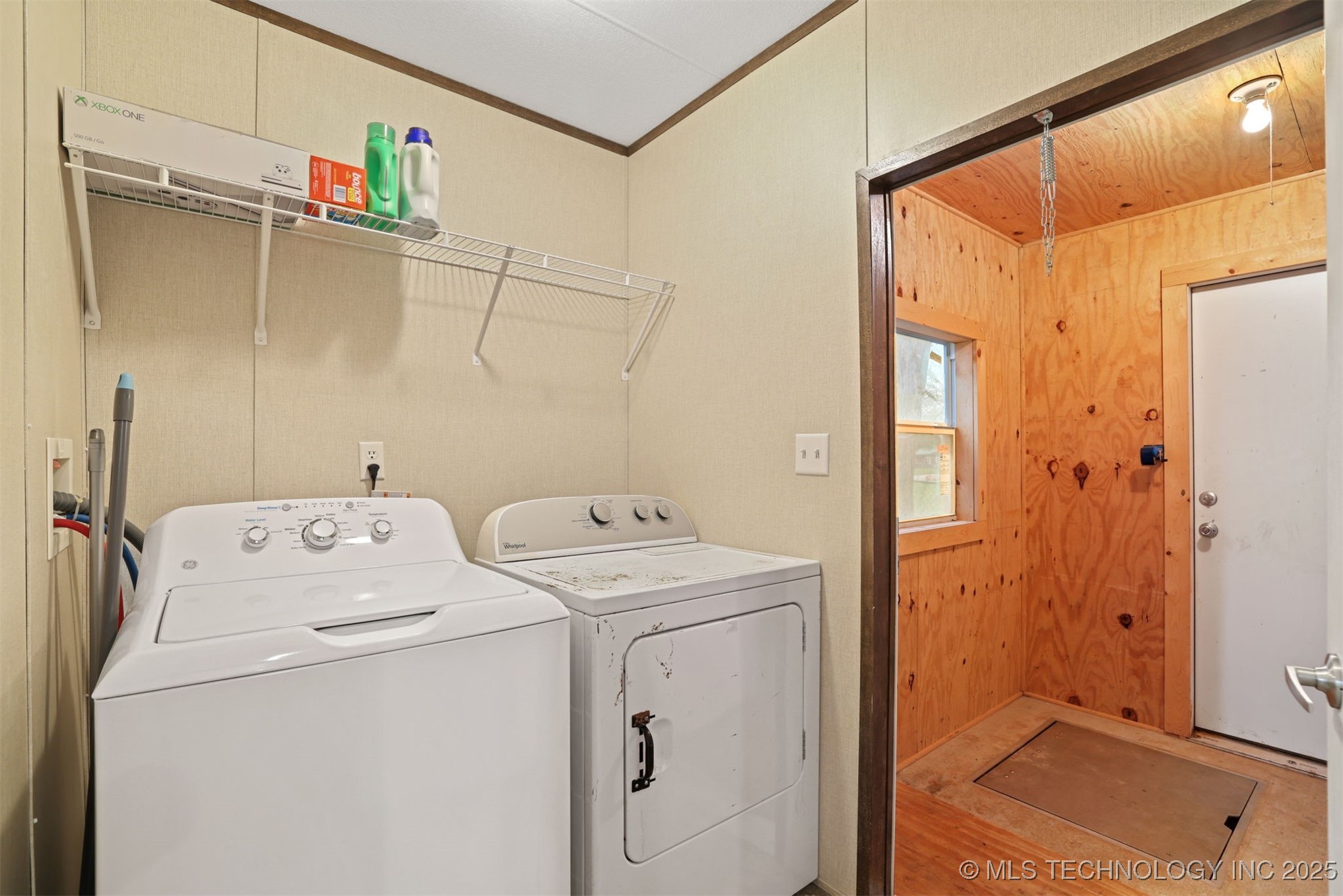 309 N 3rd Property Photo 20