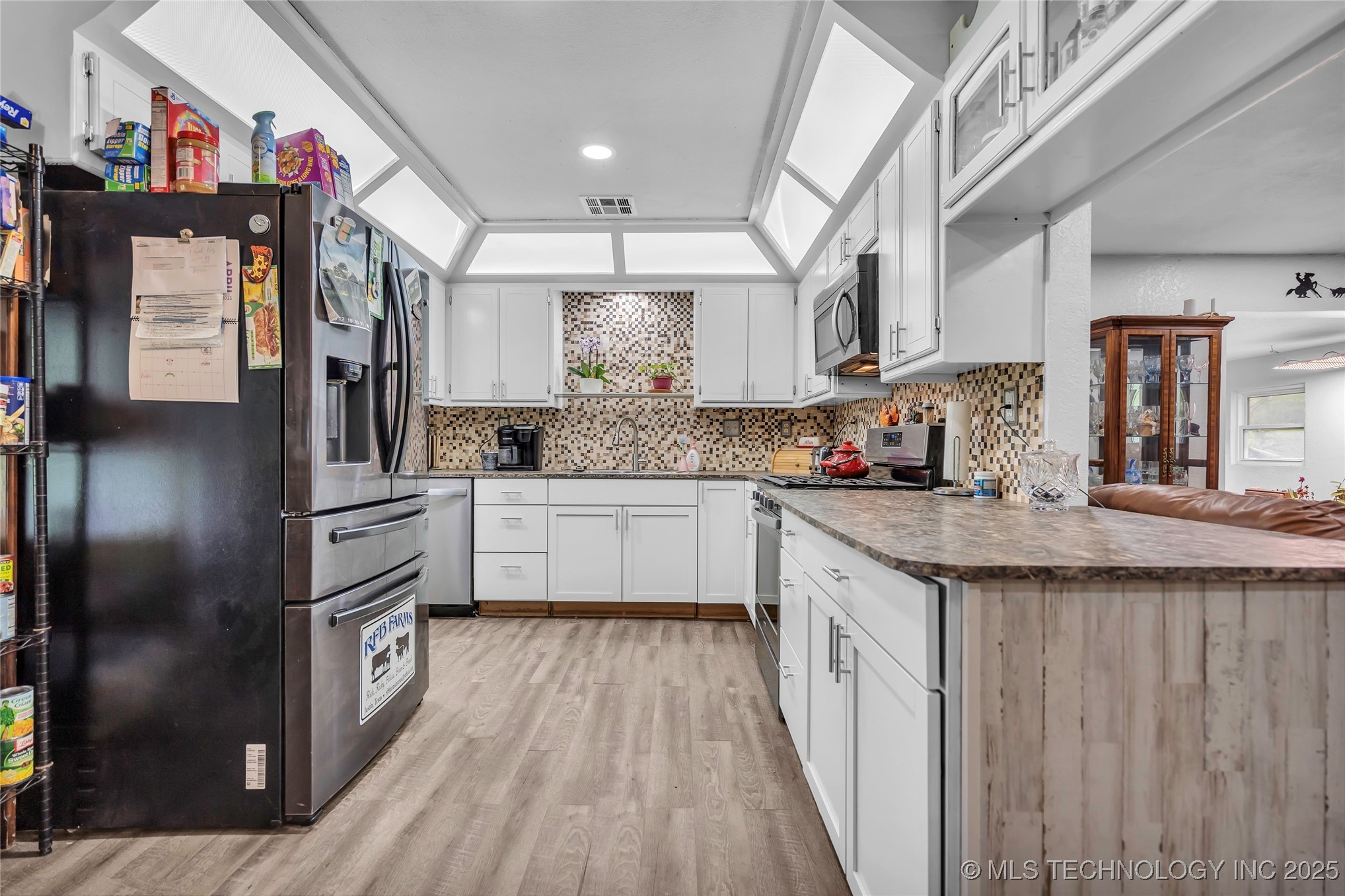 30 Peach Street Property Photo 8