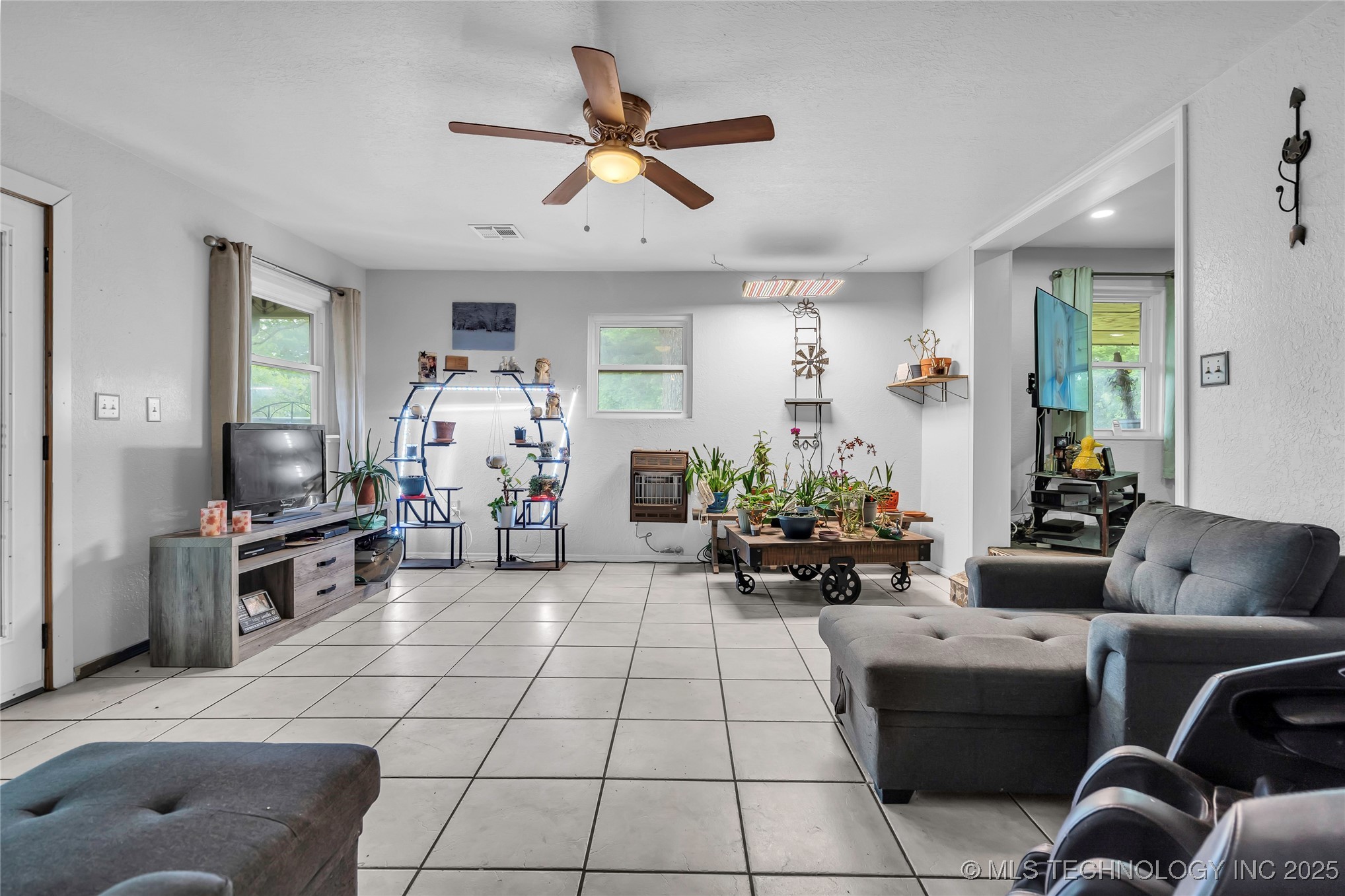 30 Peach Street Property Photo 15