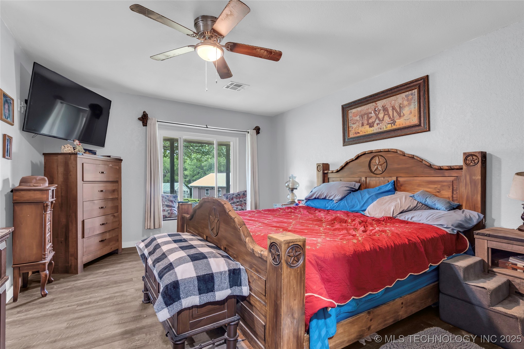 30 Peach Street Property Photo 17