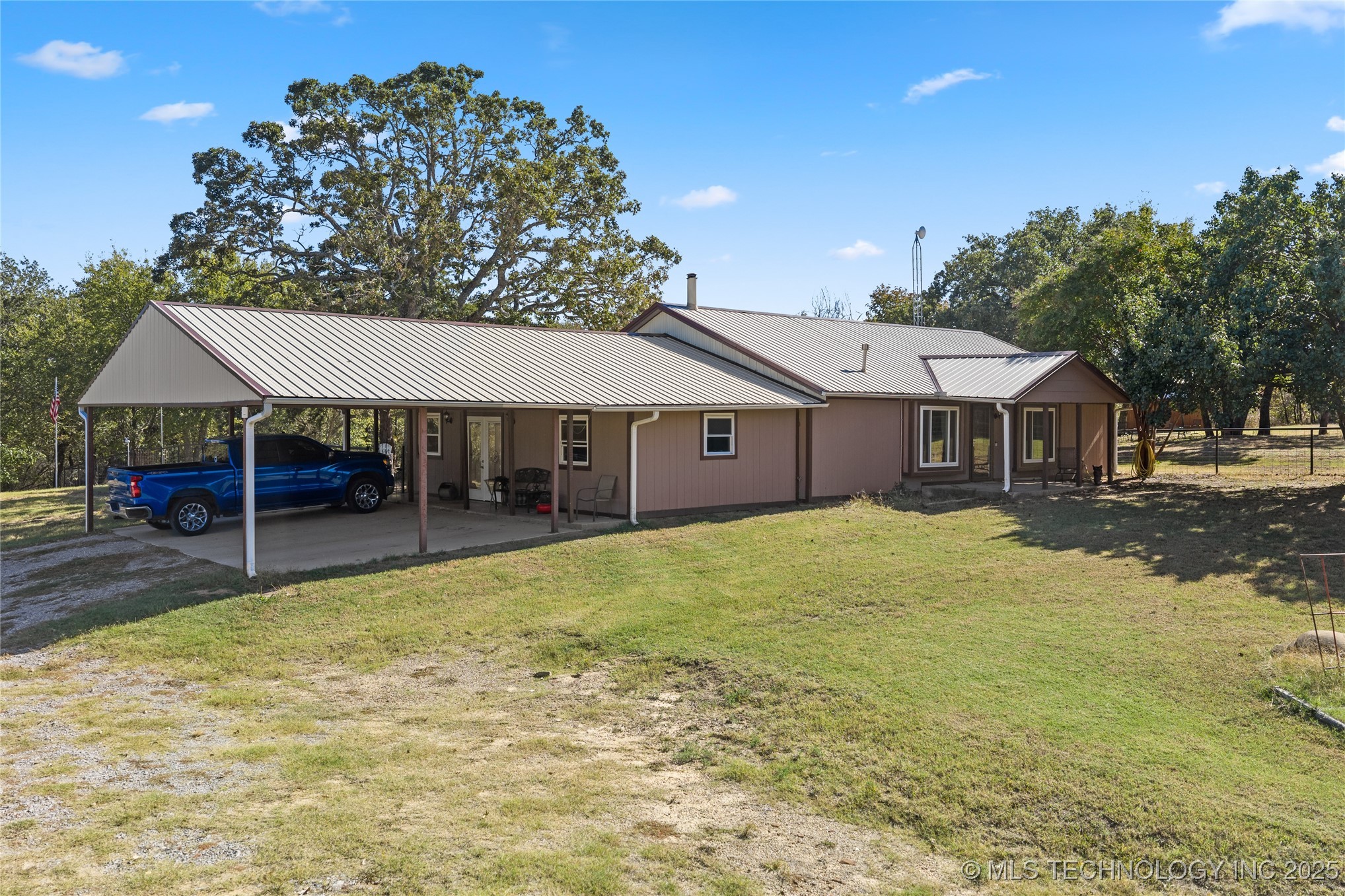 30 Peach Street Property Photo 31