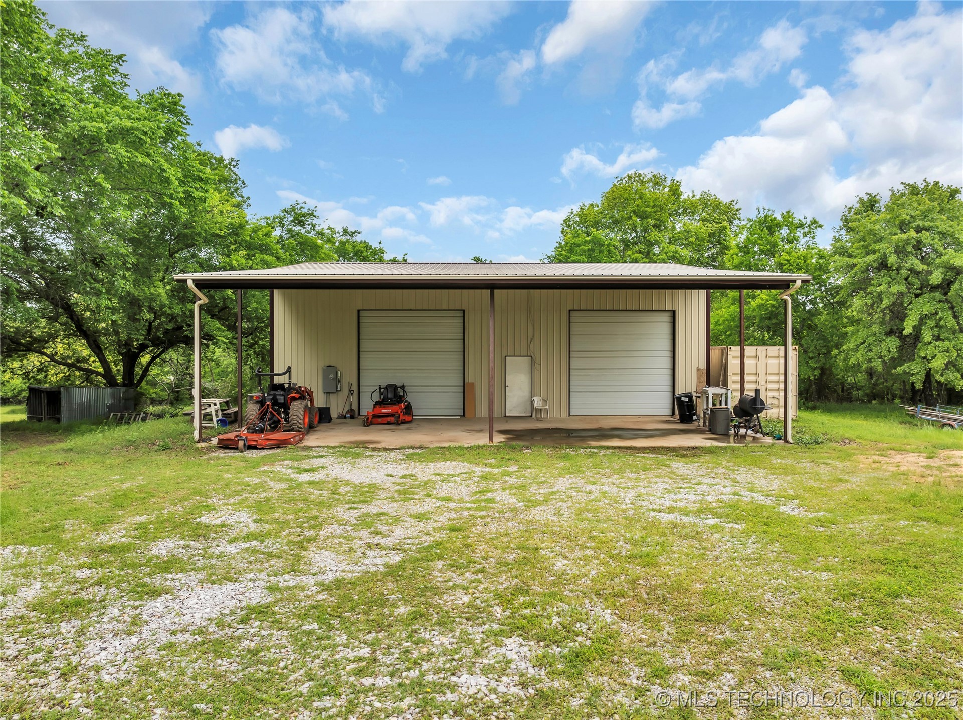 30 Peach Street Property Photo 40