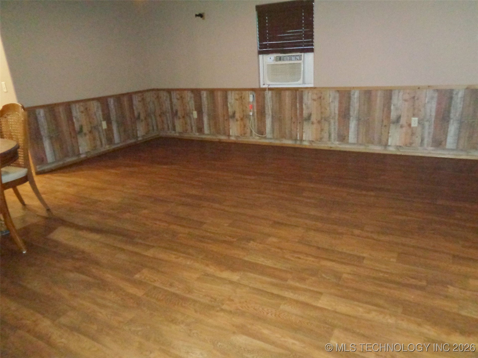 233 Betty Road Property Photo 5