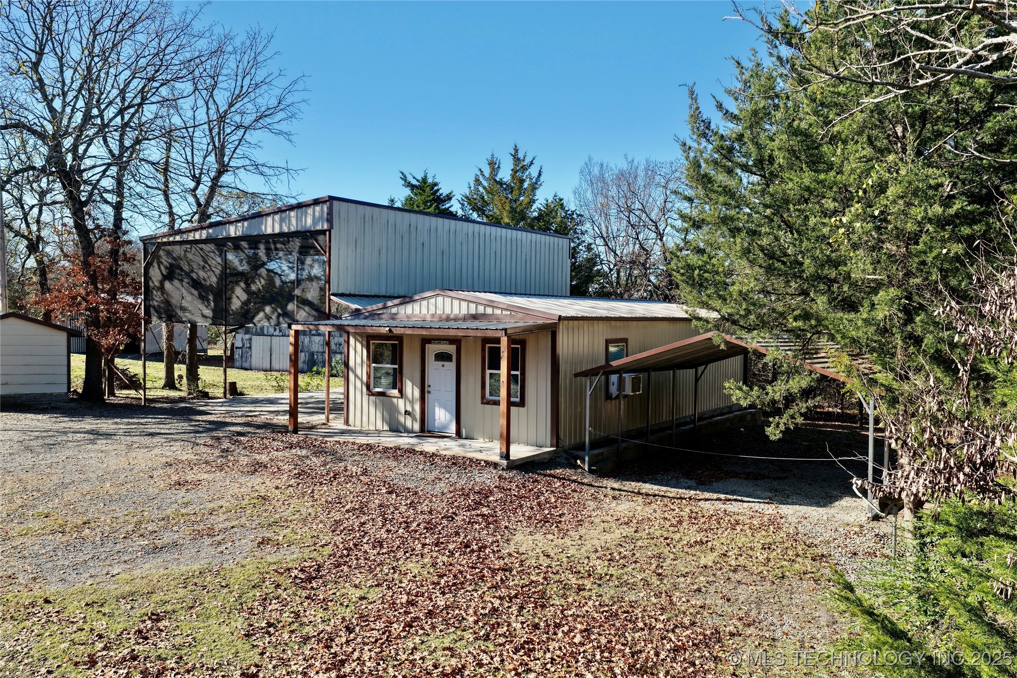 233 Betty Road Property Photo 12