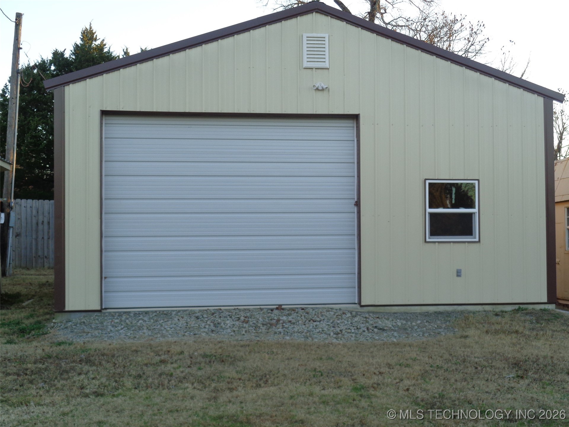 233 Betty Road Property Photo 18