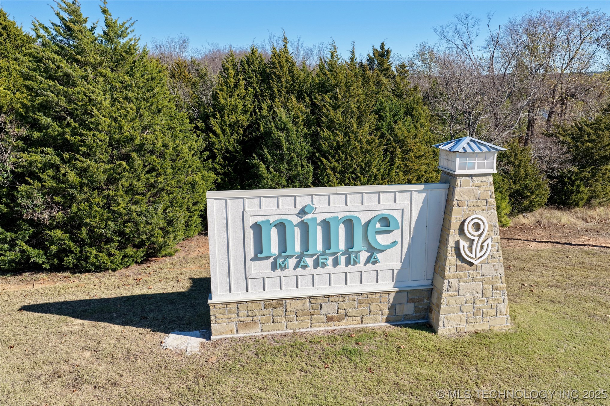 233 Betty Road Property Photo 35