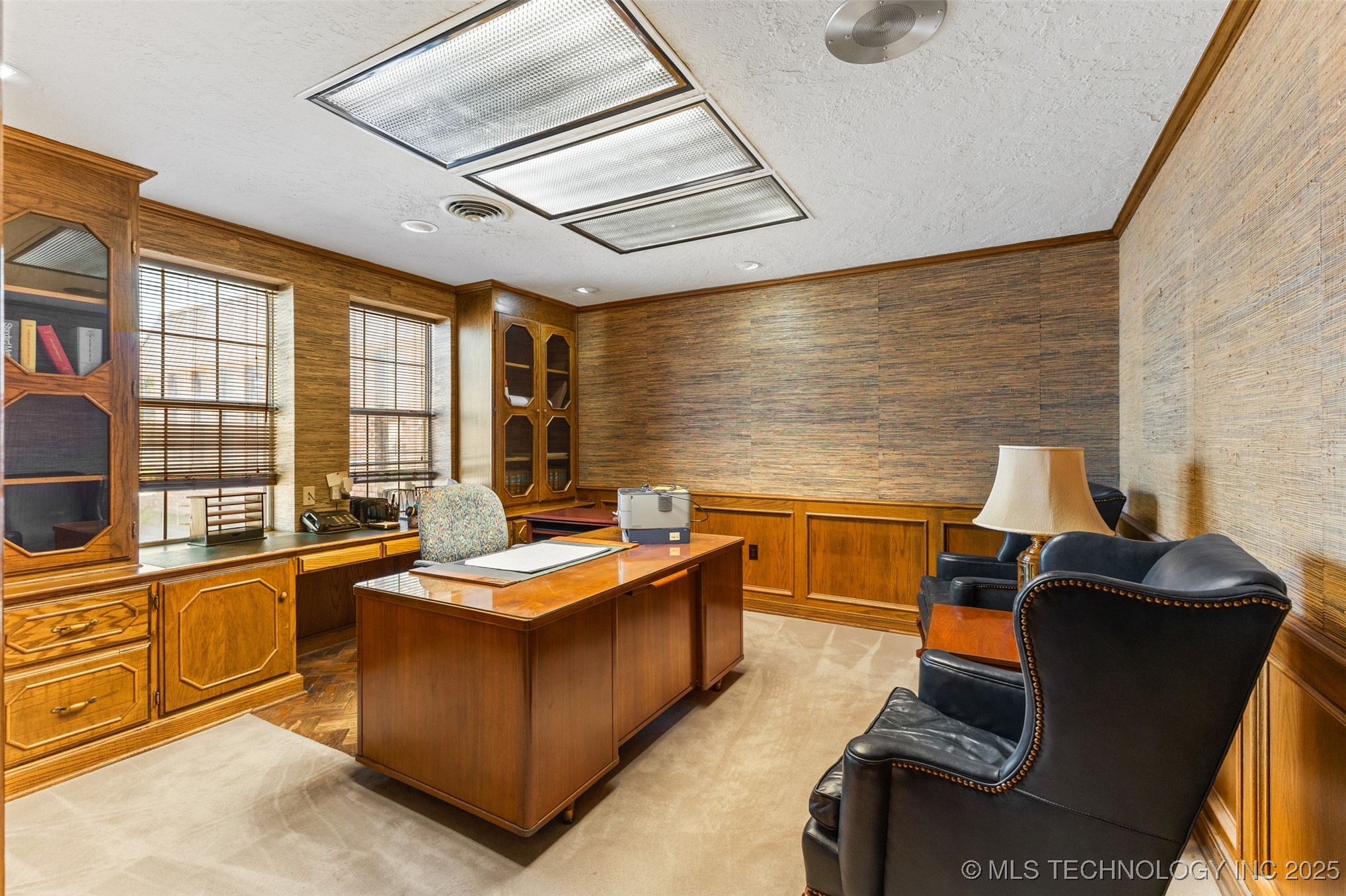 120 E 14th Property Photo 29