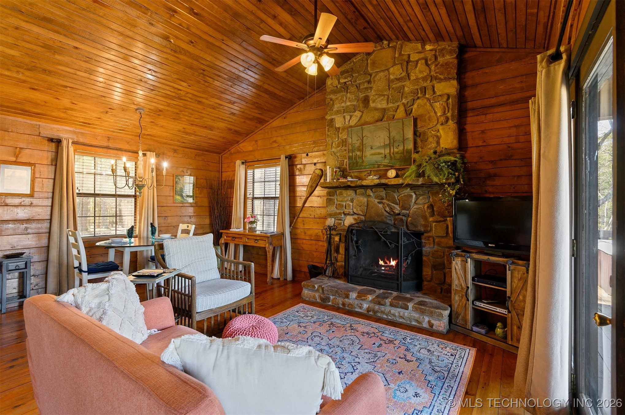 68438 Eagle Creek Property Photo 9