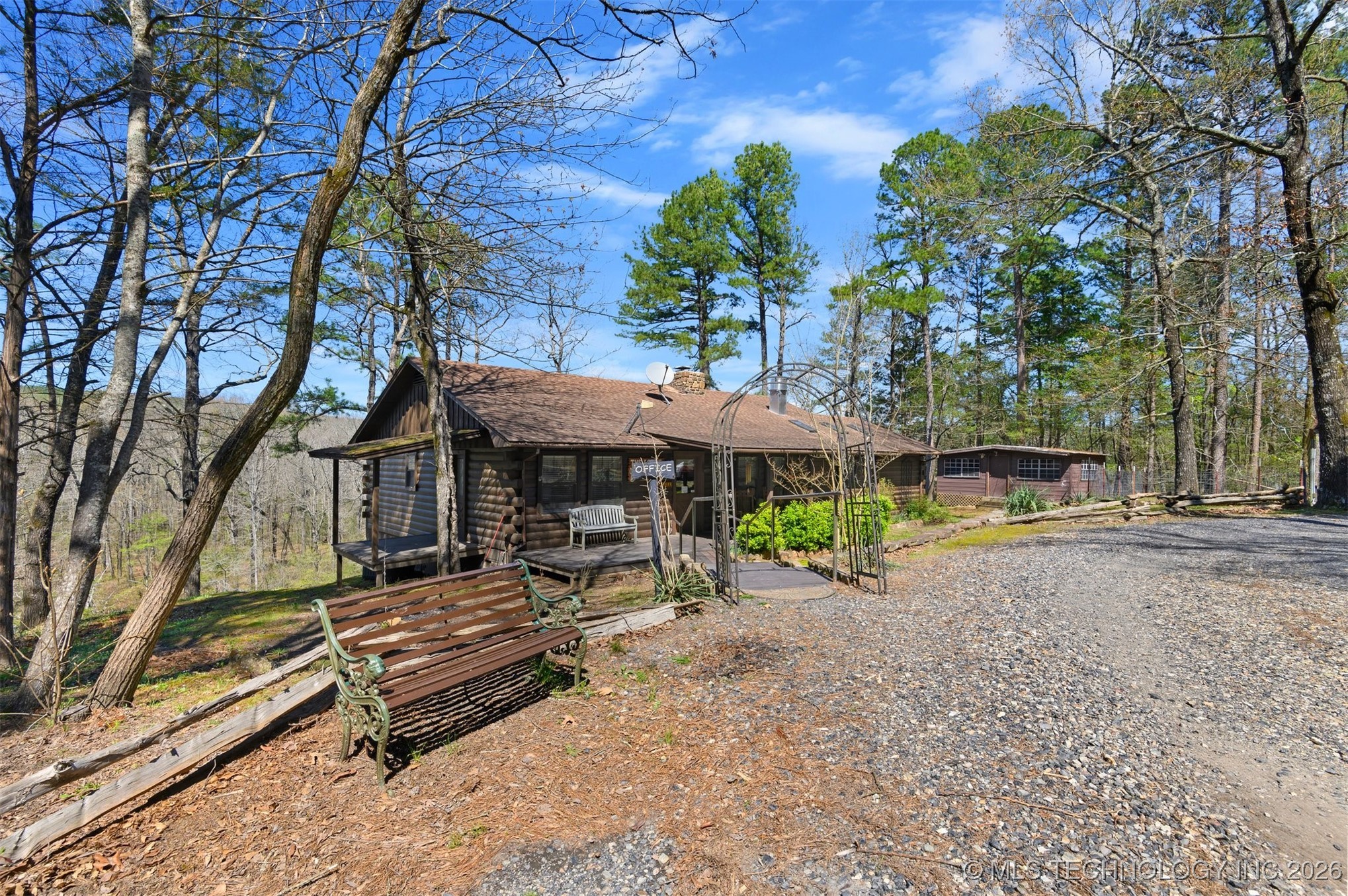 68438 Eagle Creek Property Photo 16