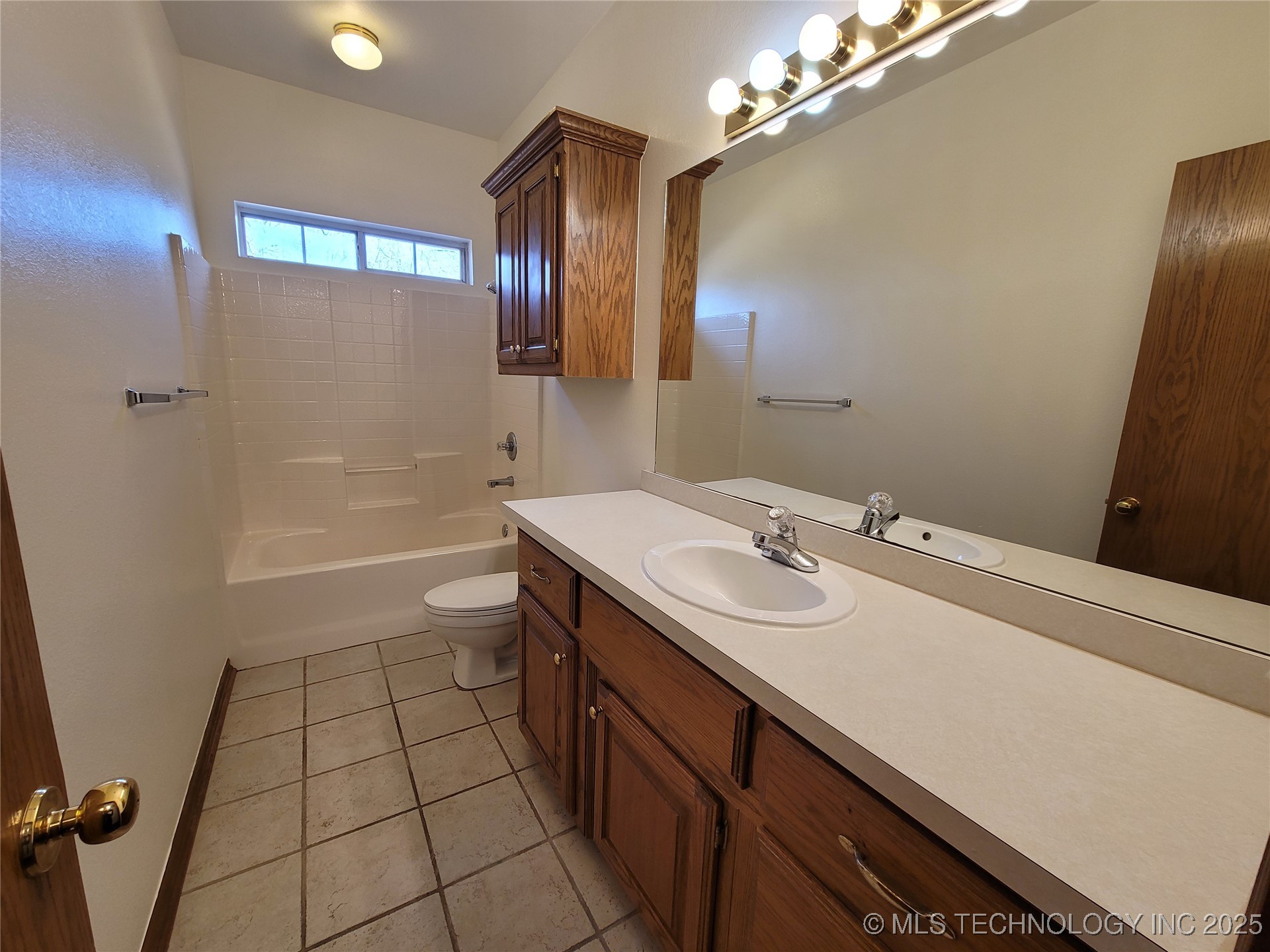 46 Acorn Street Property Photo 48