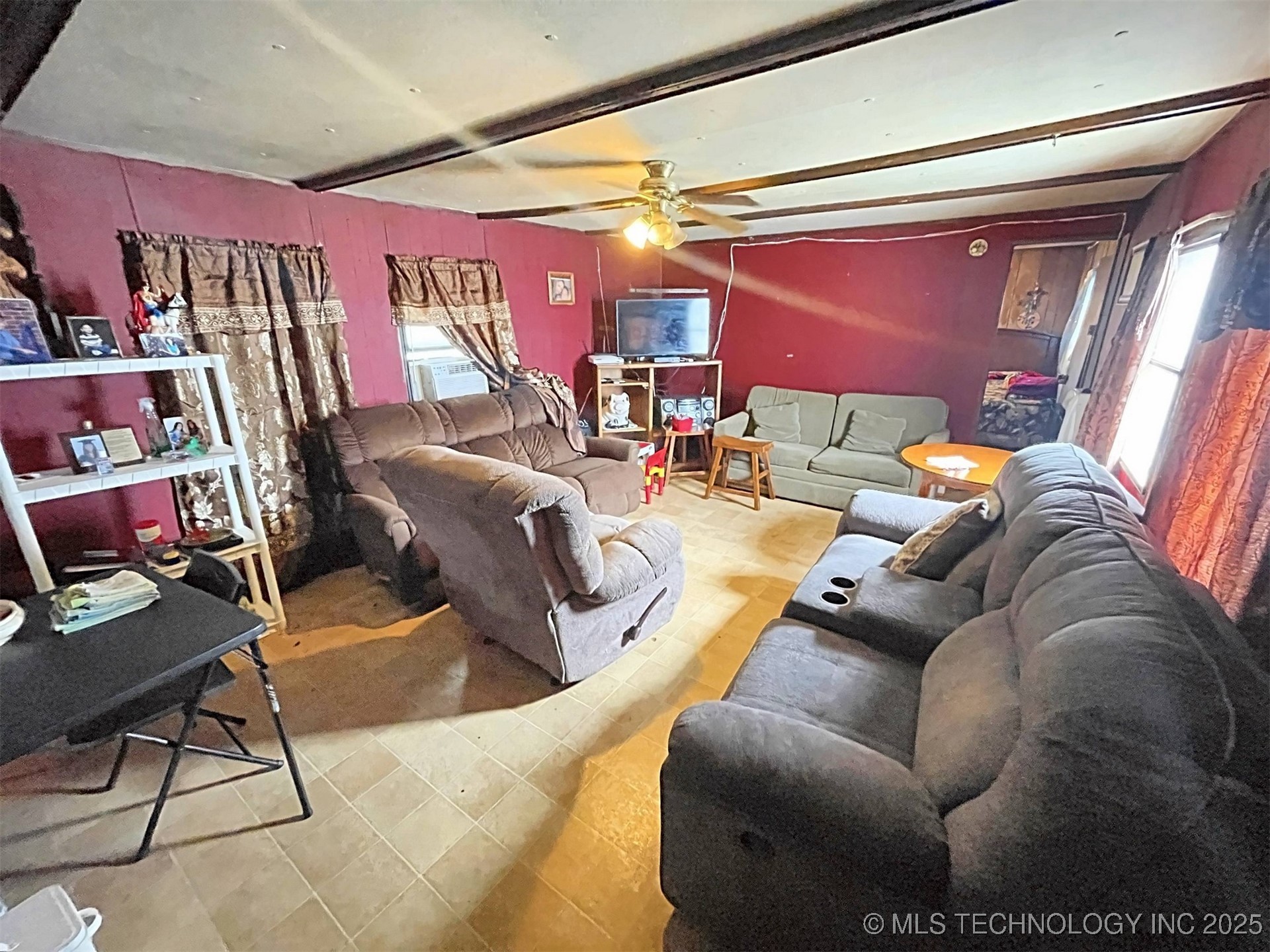 16246 E 647 Road Property Photo 4