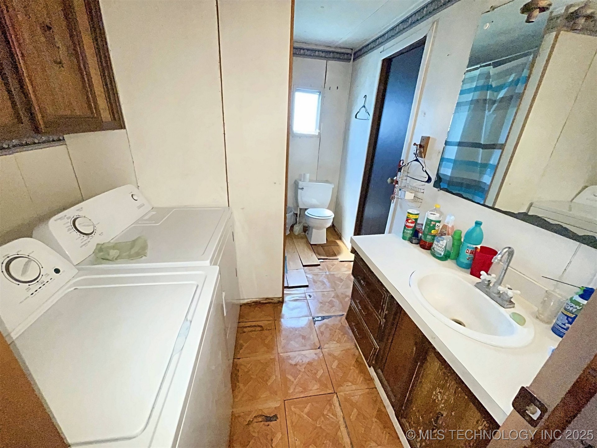 16246 E 647 Road Property Photo 9